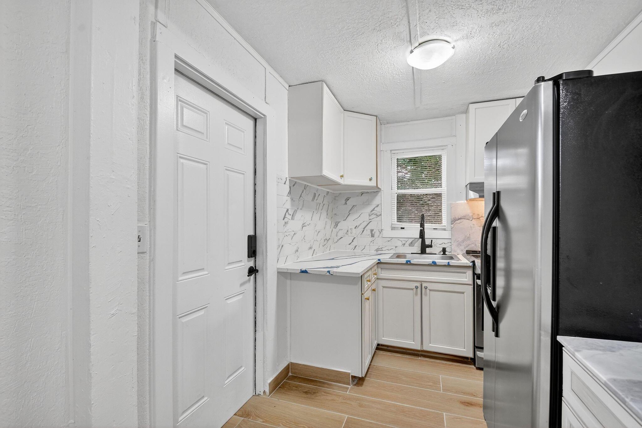 NORTH PALM BCH 4 - Residential