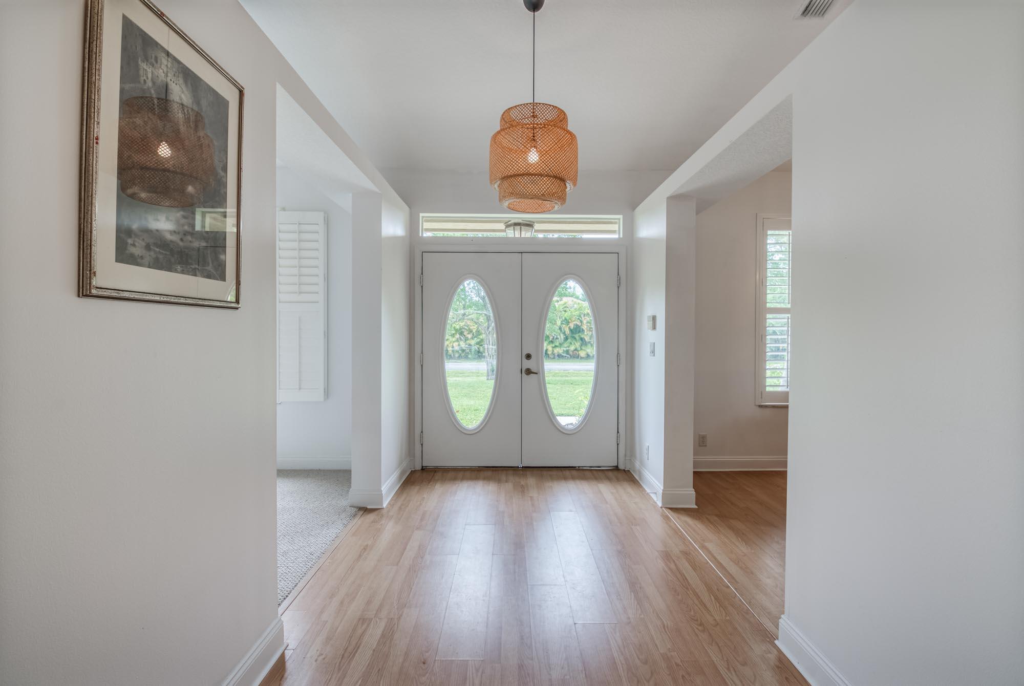 15213 N 93rd Street, The Acreage, FL, 33412/$640,000 2 15213 N 93rd Street