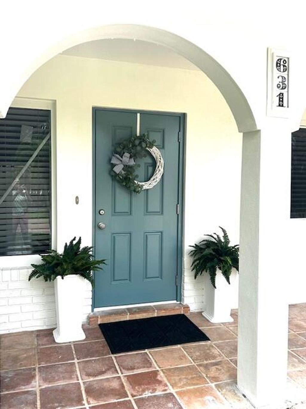 Photo of 631 Linnet Circle, Delray Beach, FL 33444 (MLS # B26021881)