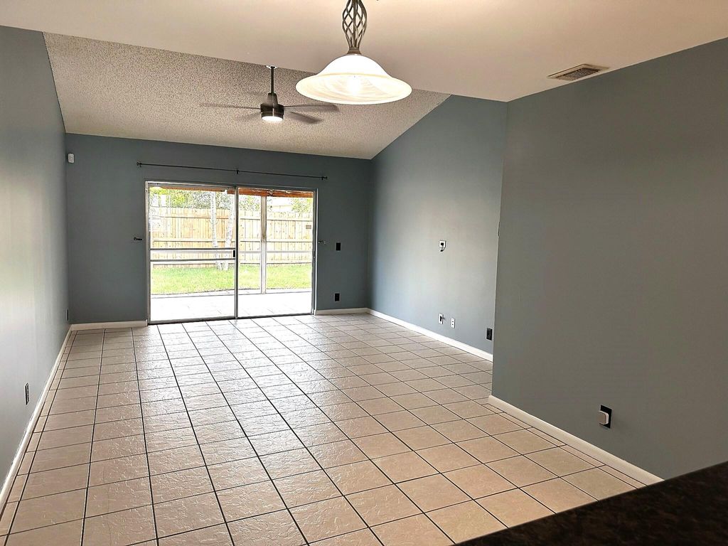 Photo of 149 Deerfield Drive, Jupiter, FL 33458 (MLS # R11067071)