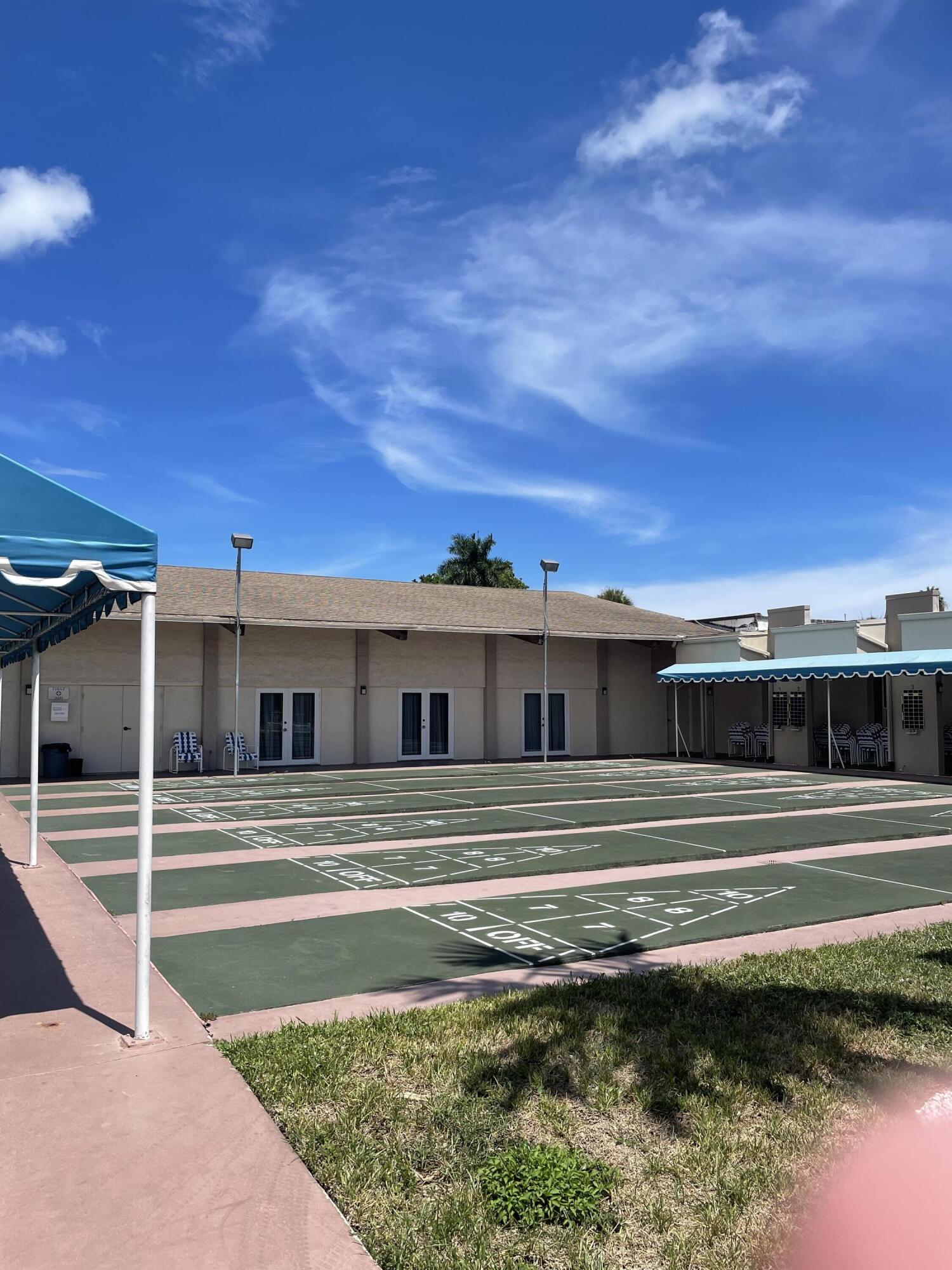 Lakeside Village - Residential