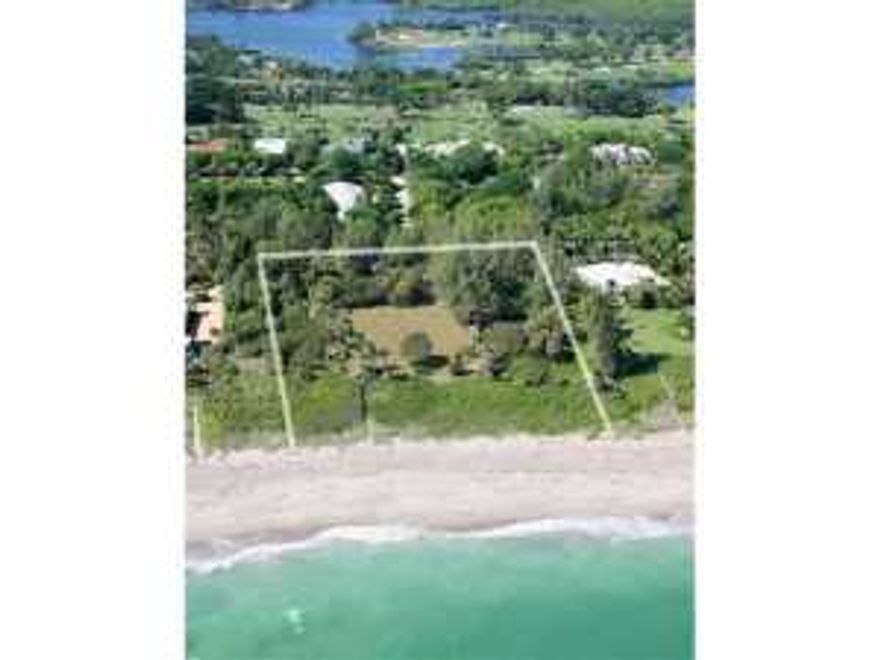 GREAT OCEANFRONT PROPERTY EASY TO SHOW CALL ADRIAN OR OFFICE TO SET APPT.- MUST ACCOMPANY. Dimensions and Lot square footage are approximate.
