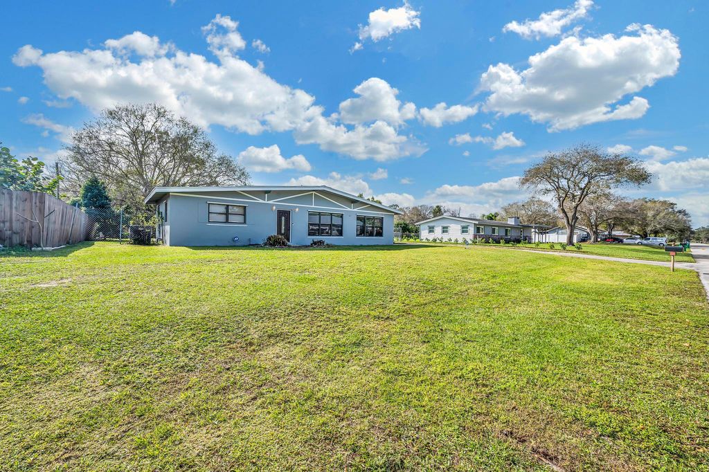 Photo of 7303 Penny Lane, Fort Pierce, FL 34951 (MLS # R10946519)