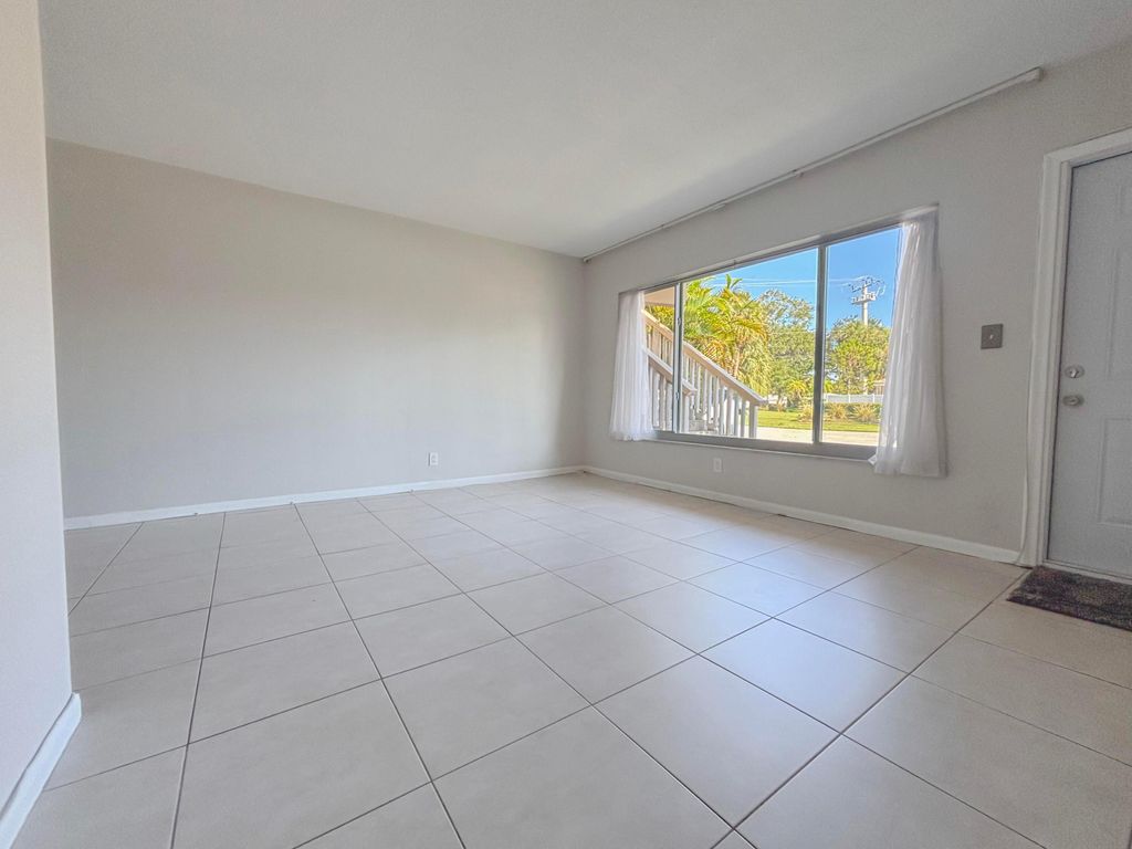 Photo of 2141 NE 41st Street #3, Lighthouse Point, FL 33064 (MLS # B26030470)