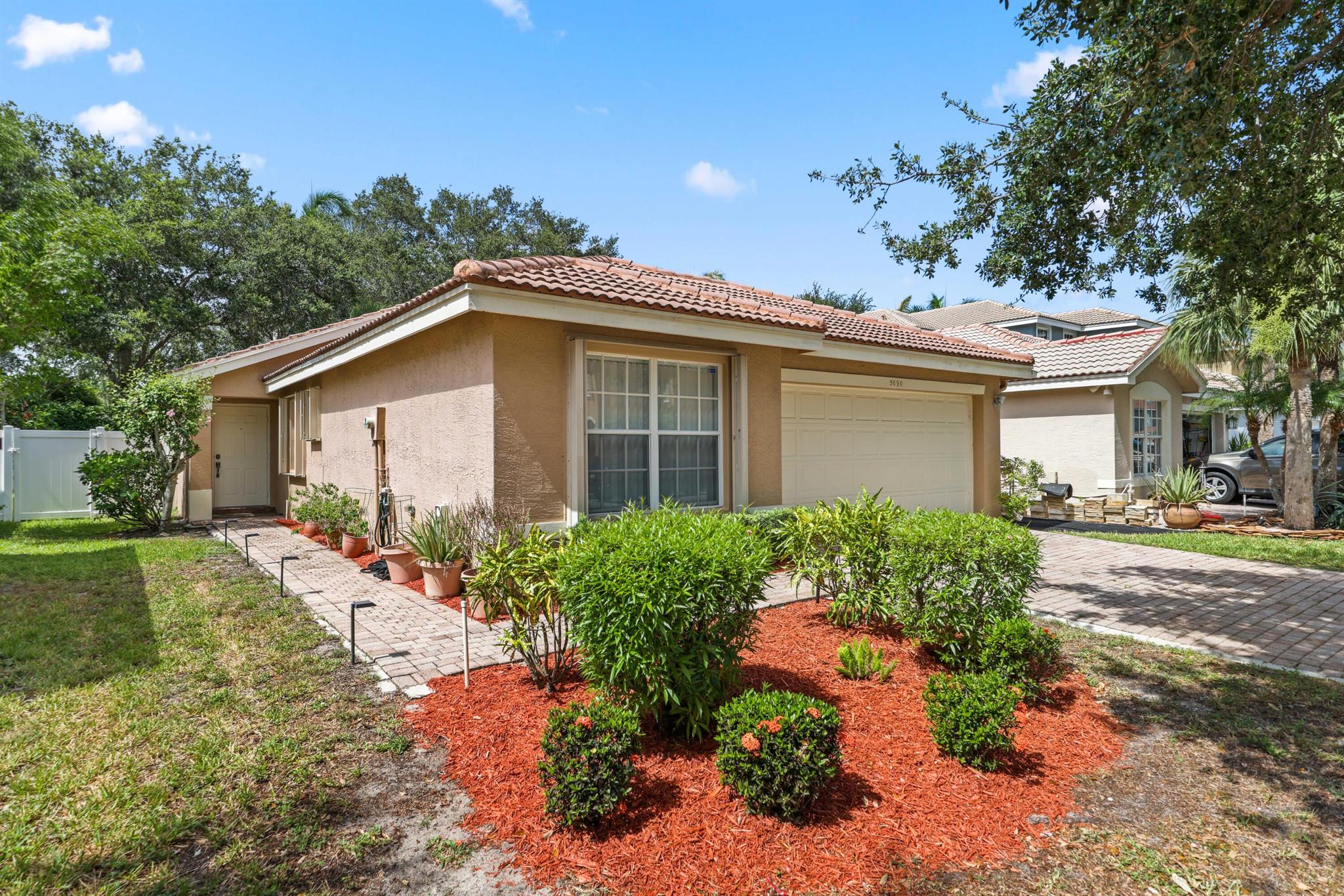 5090 Northern Lights Drive