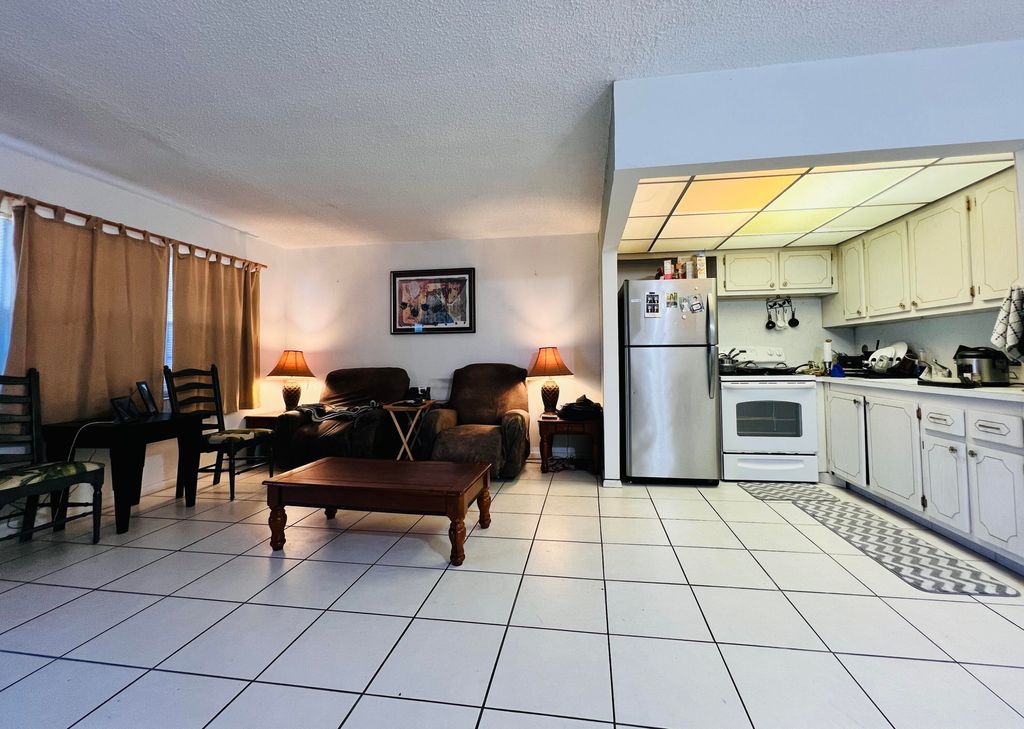 Photo of 411 Southampton A, West Palm Beach, FL 33417 (MLS # B26044223)