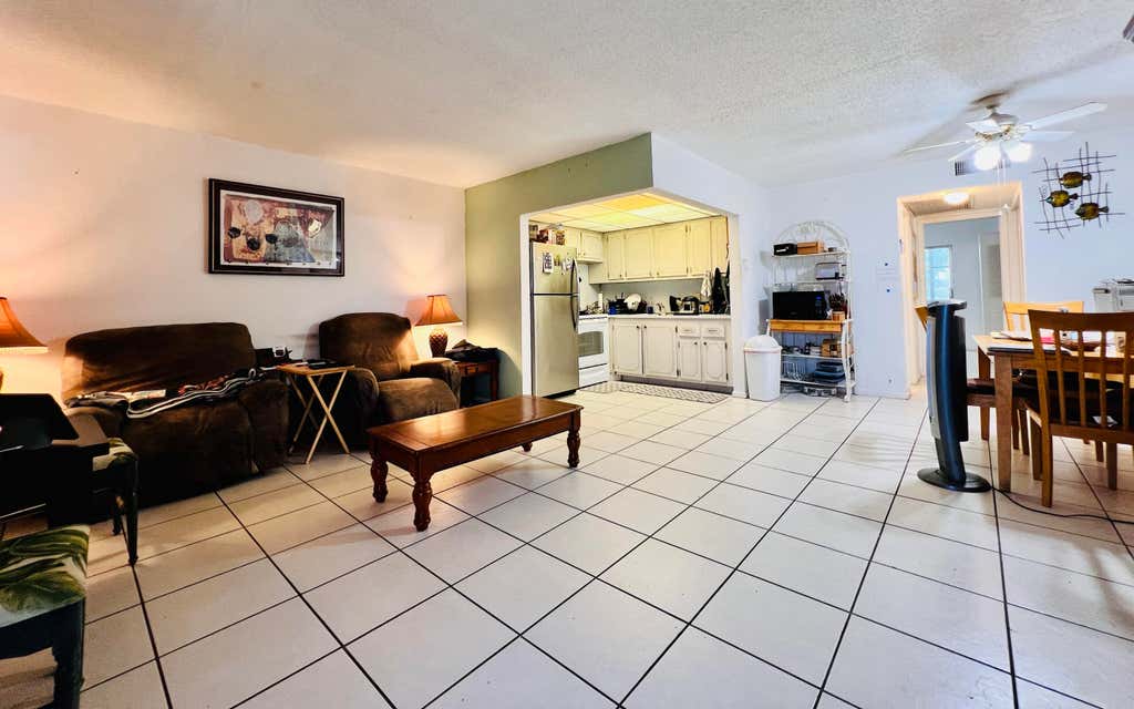 Photo of 411 Southampton A, West Palm Beach, FL 33417 (MLS # B26044223)