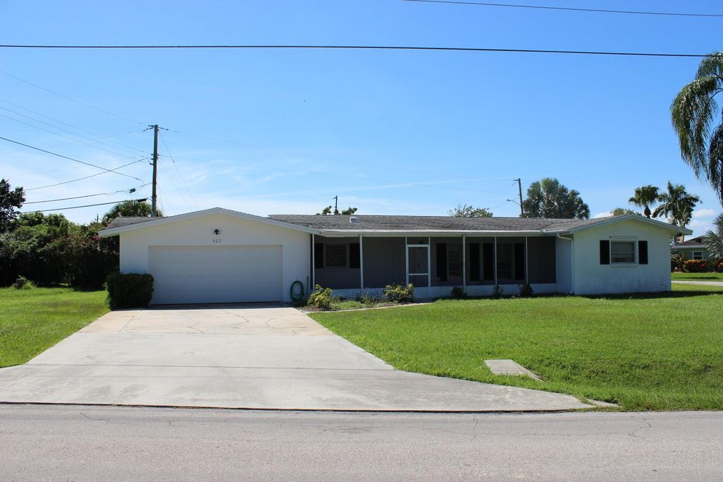 Photo of 602 Beach Avenue, Port Saint Lucie, FL 34952 (MLS # R10943939)