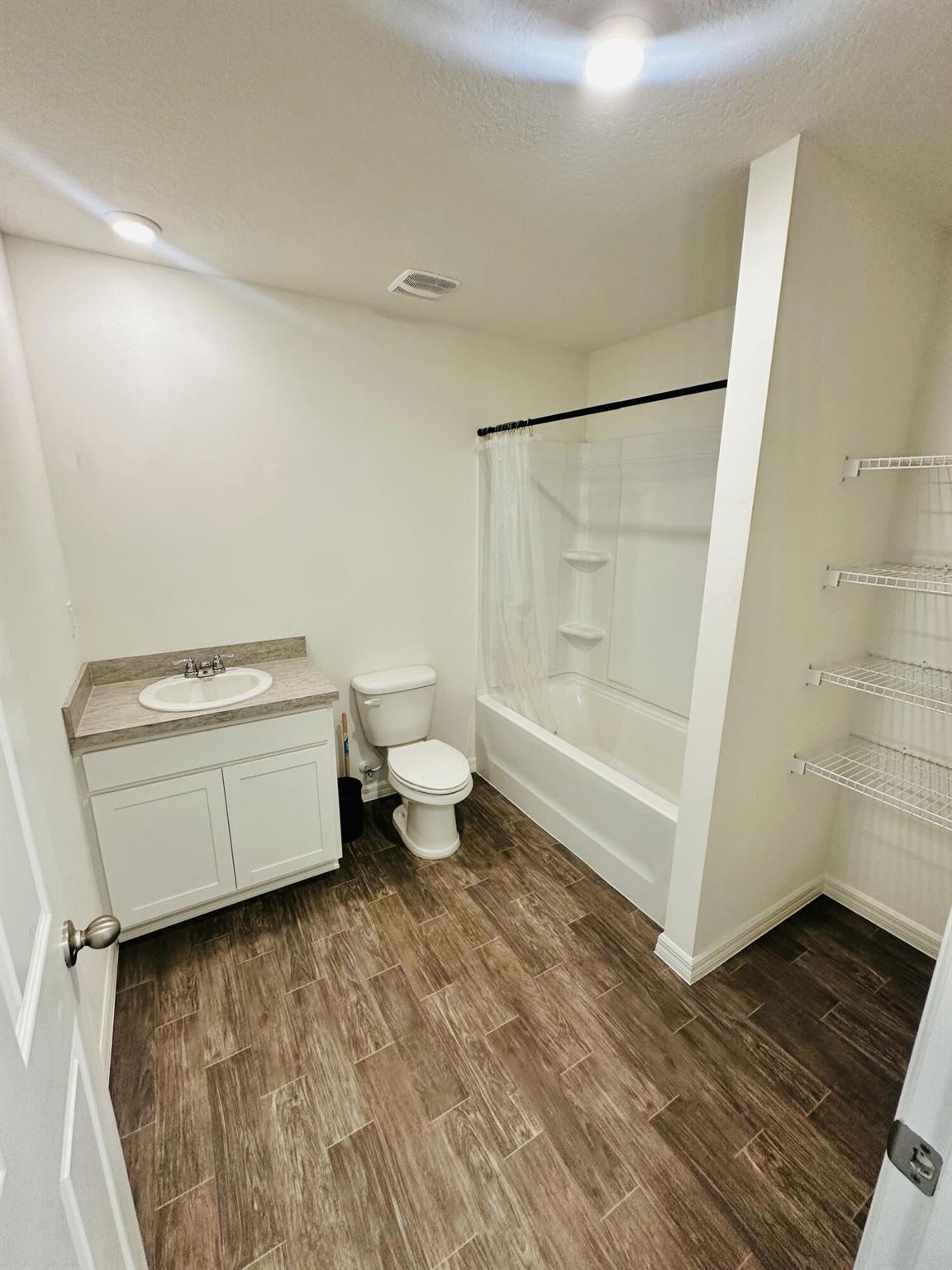 PORT ST LUCIE SECTION 14 - Residential Lease