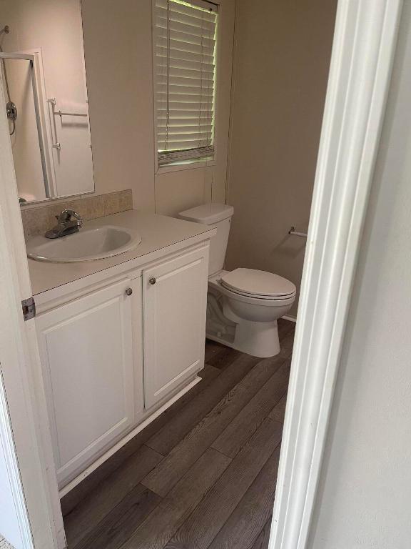 PALM LAKE CO OP INC PH III - Residential Lease