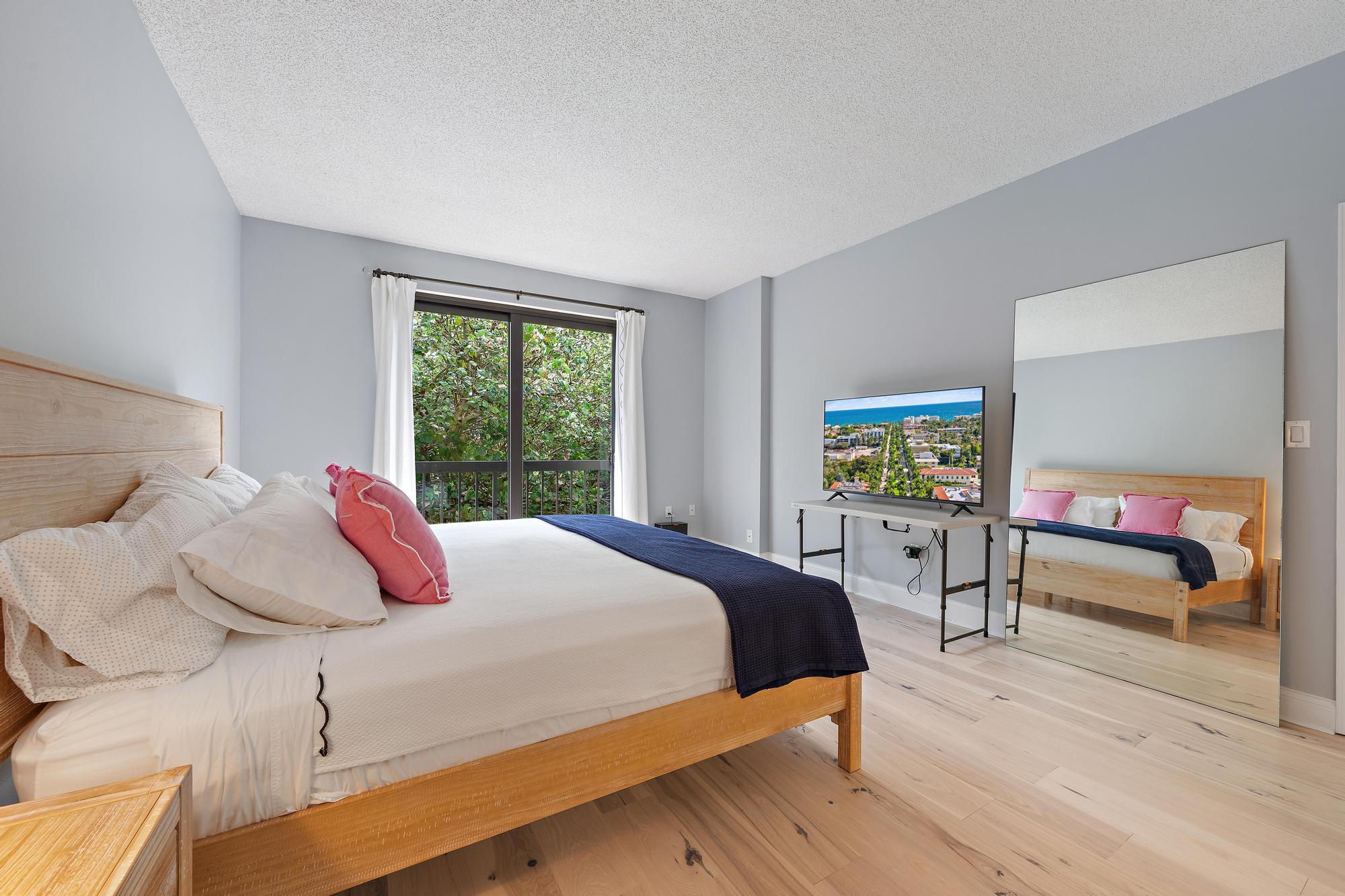 ROYAL HOMESTEAD CONDO - Residential