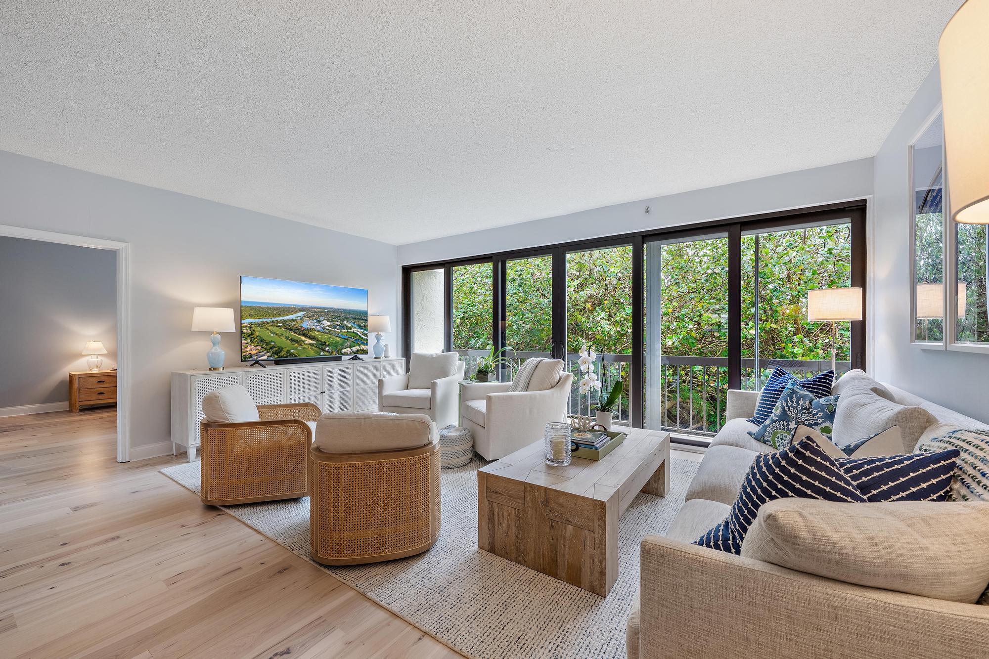 ROYAL HOMESTEAD CONDO - Residential