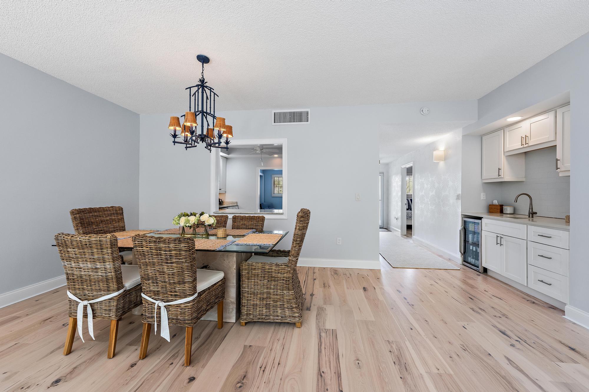 ROYAL HOMESTEAD CONDO - Residential