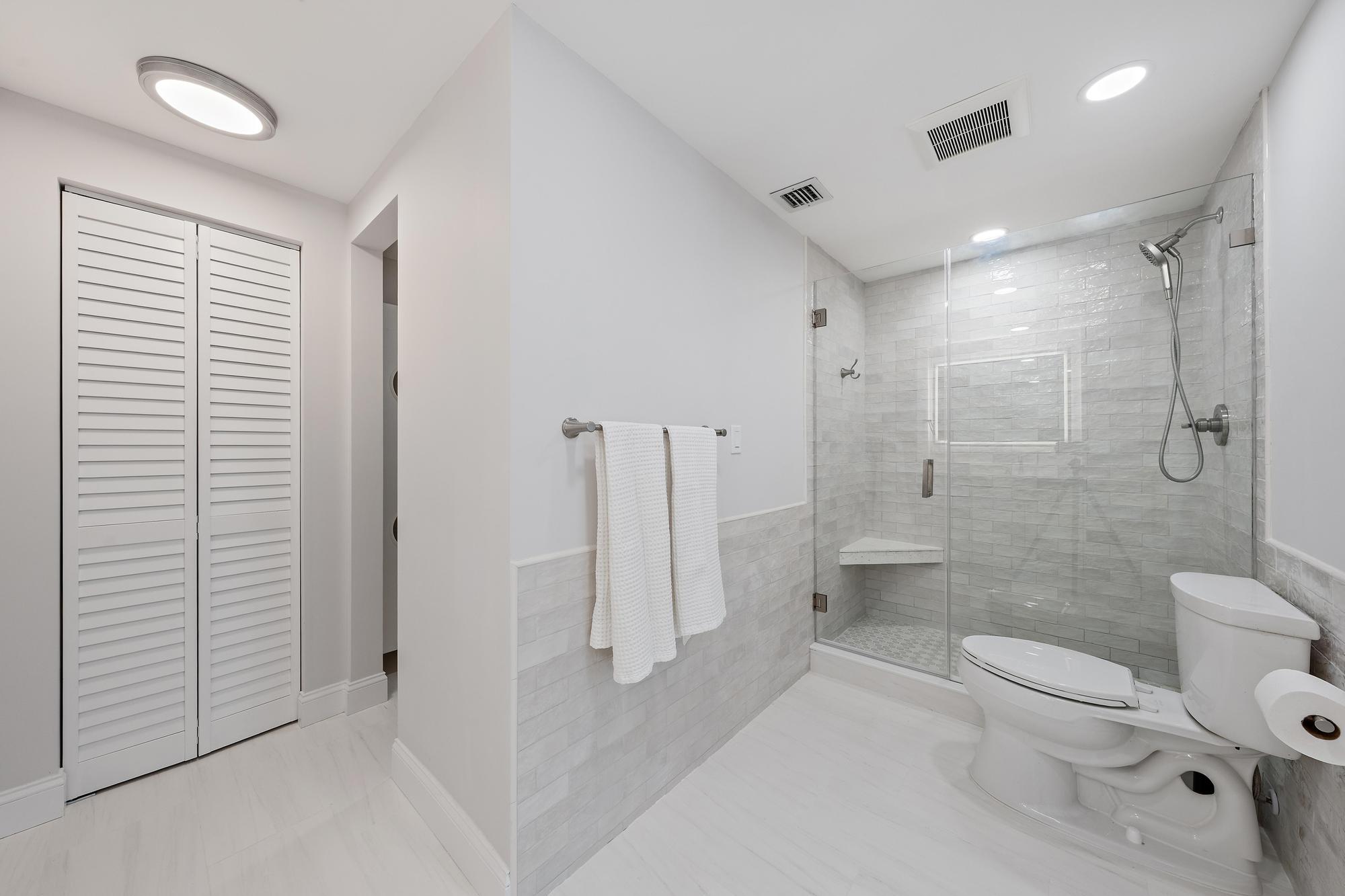 ROYAL HOMESTEAD CONDO - Residential