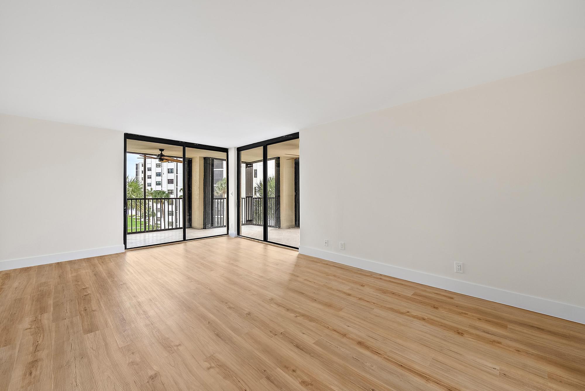 Sandpointe Bay - Residential