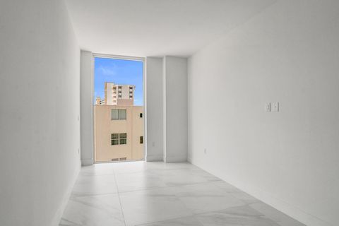 Tiny photo for 407 N Riverside Drive, Pompano Beach, FL 33062 (MLS # B26037329)
