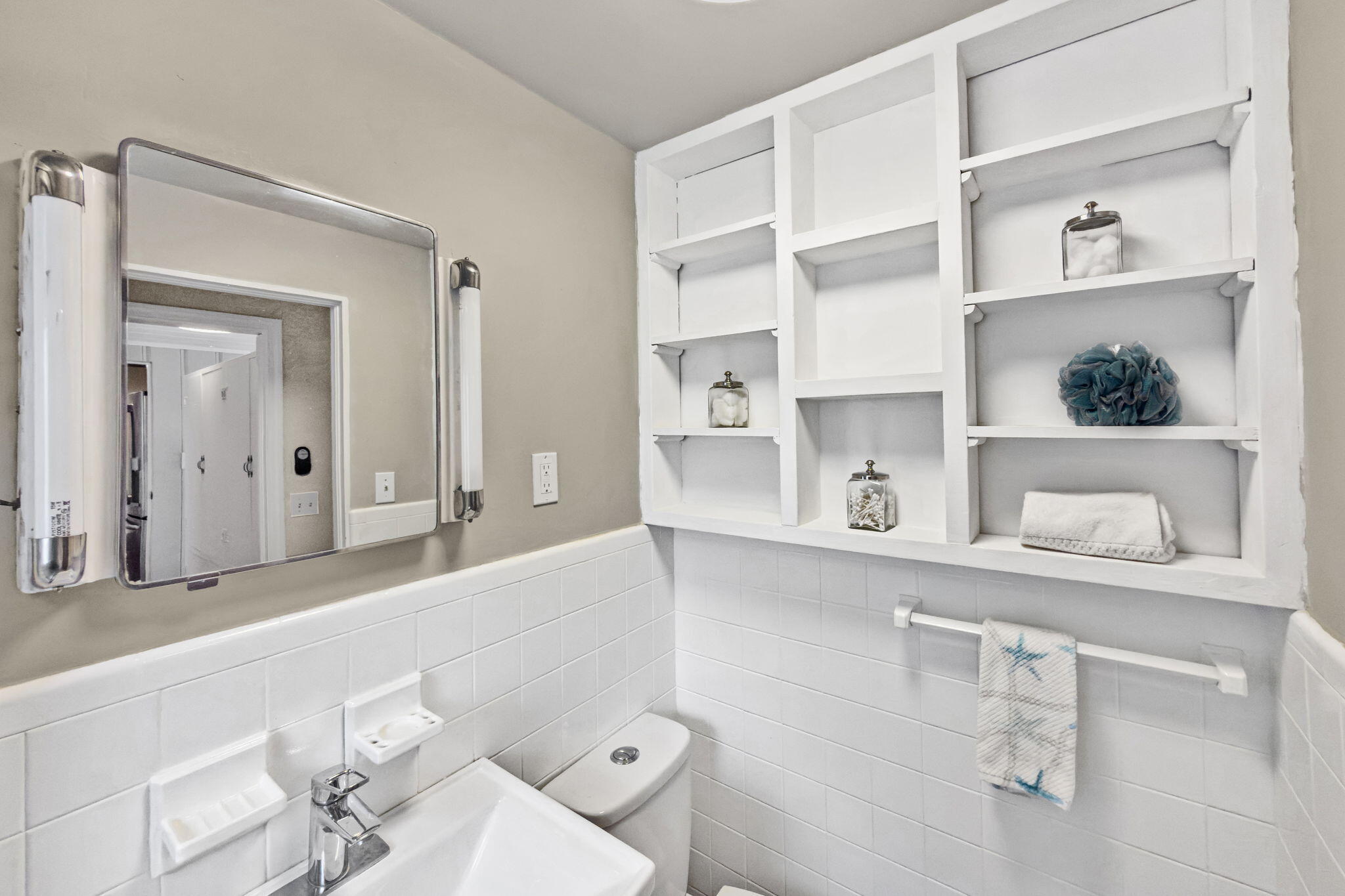 NORTH LAKE WORTH - Residential