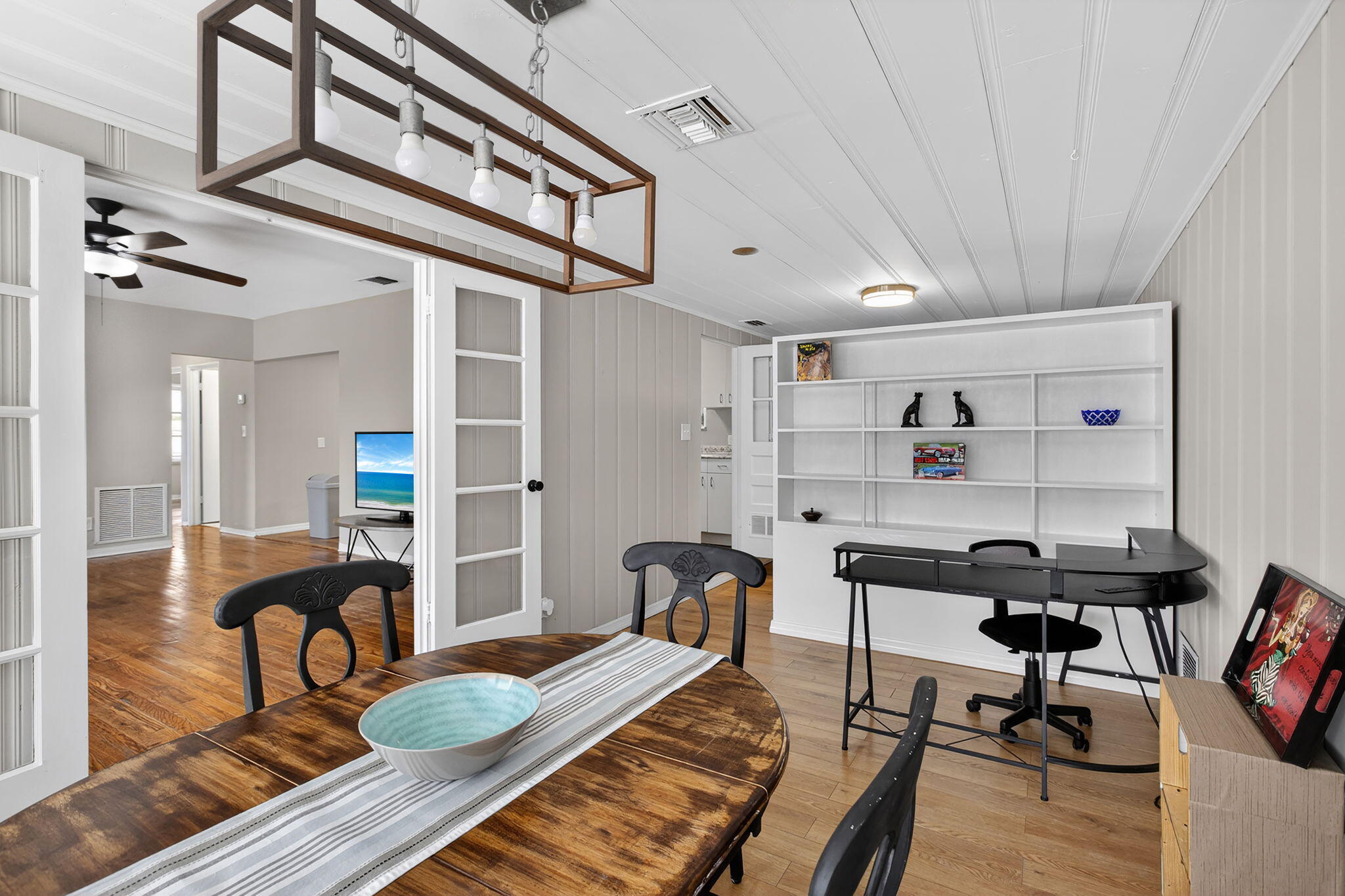 NORTH LAKE WORTH - Residential