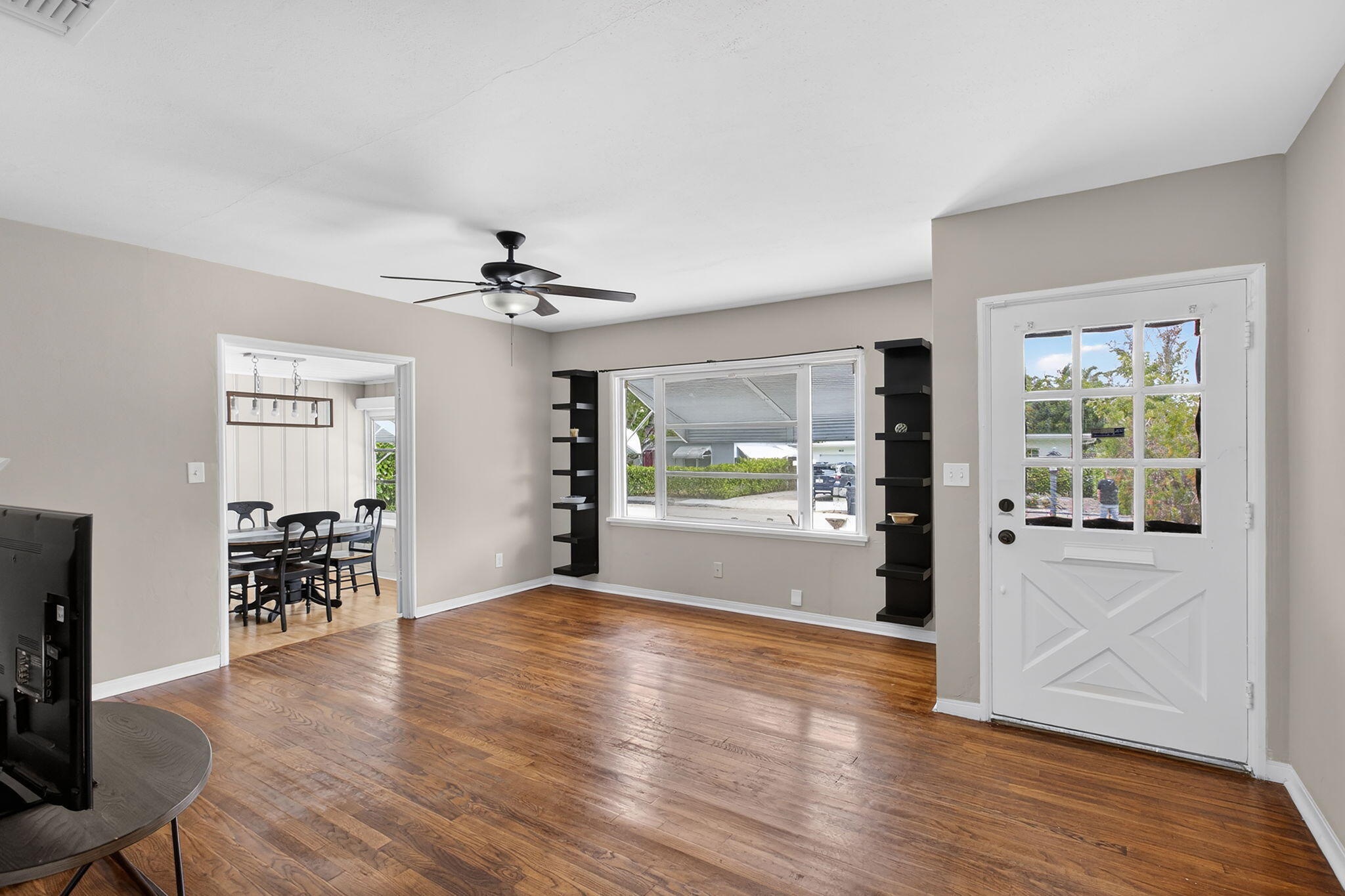 NORTH LAKE WORTH - Residential