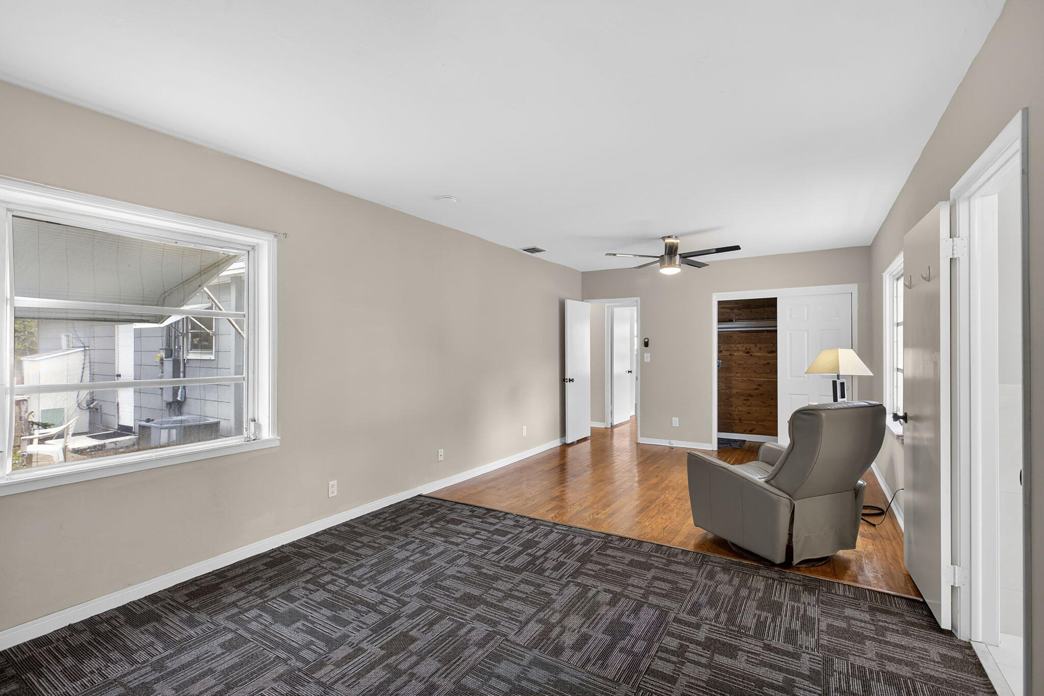 NORTH LAKE WORTH - Residential