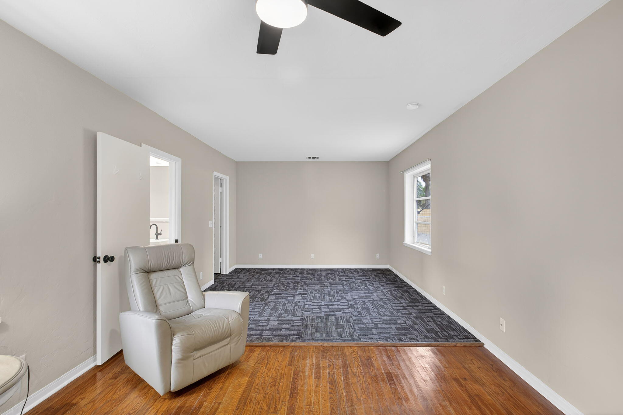 NORTH LAKE WORTH - Residential