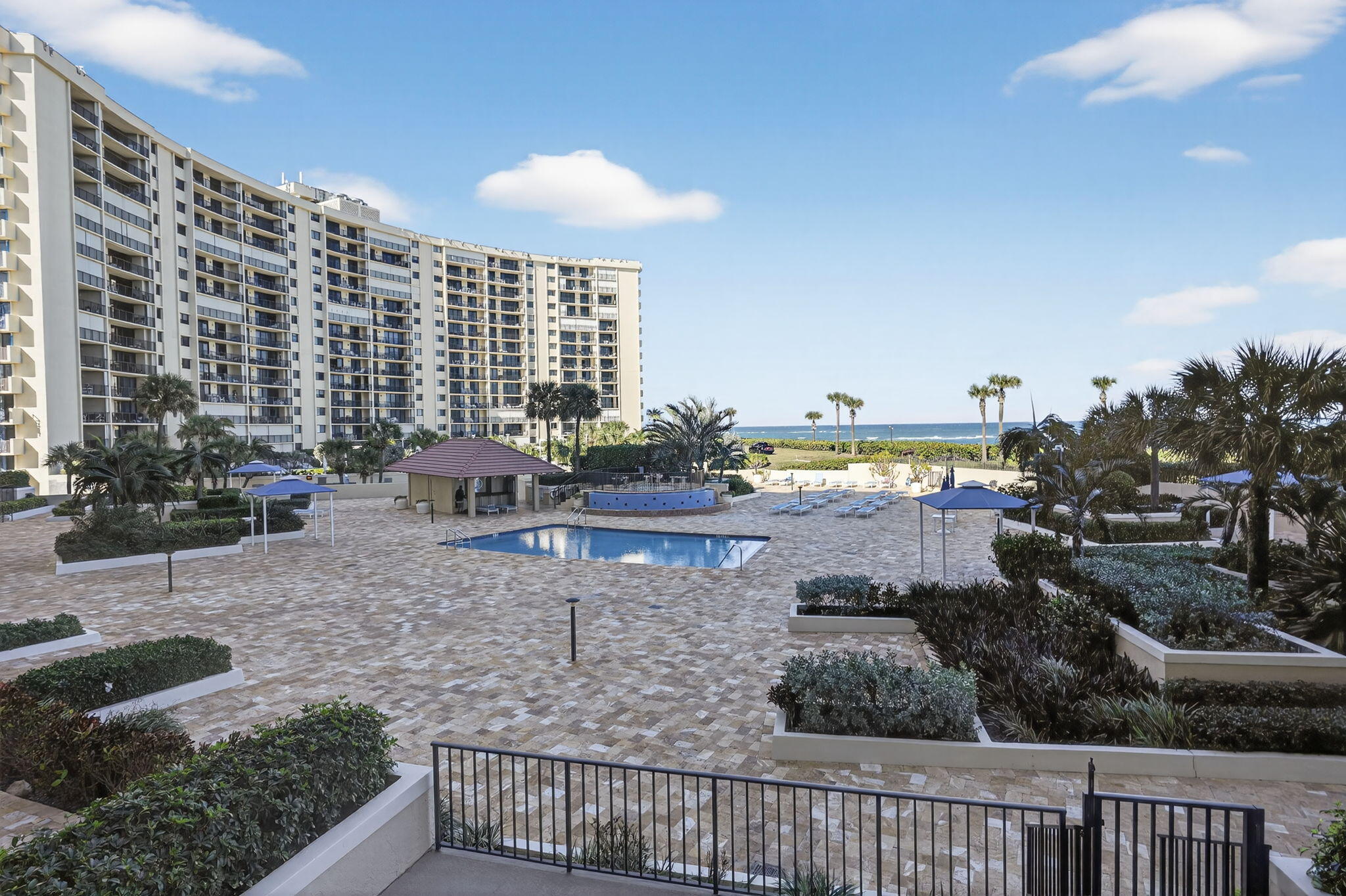 OCEAN TRAIL CONDO II - Residential