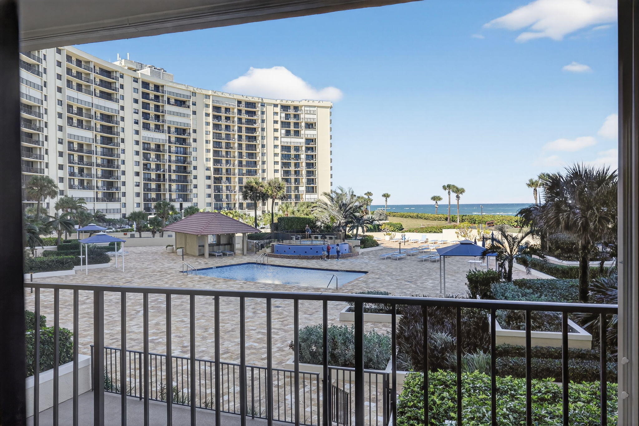 OCEAN TRAIL CONDO II - Residential