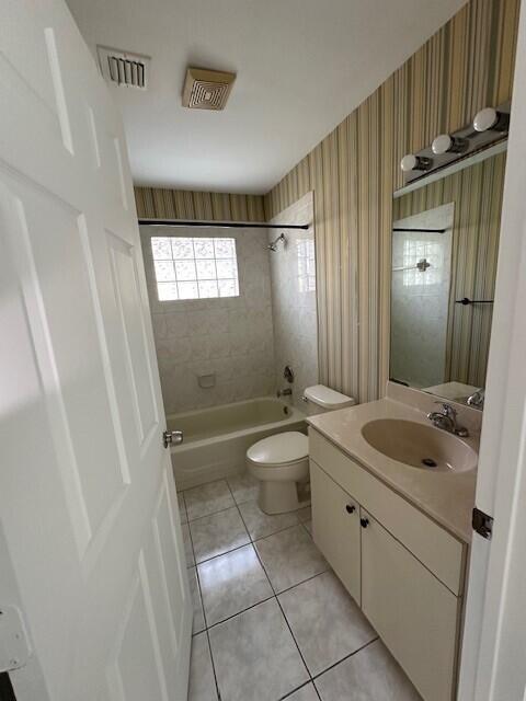 PINE HOLLOW ESTATES - Residential