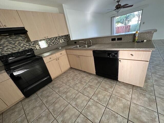 PINE HOLLOW ESTATES - Residential