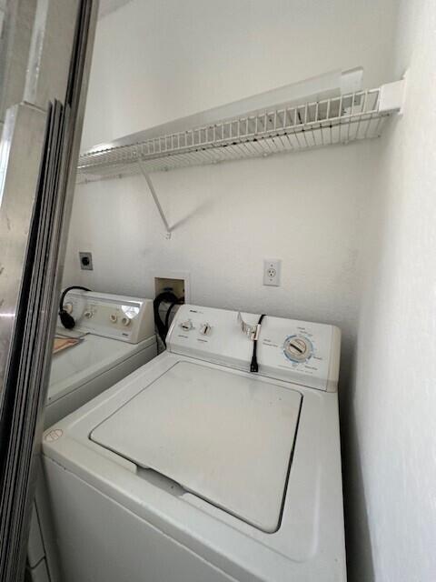 PINE HOLLOW ESTATES - Residential