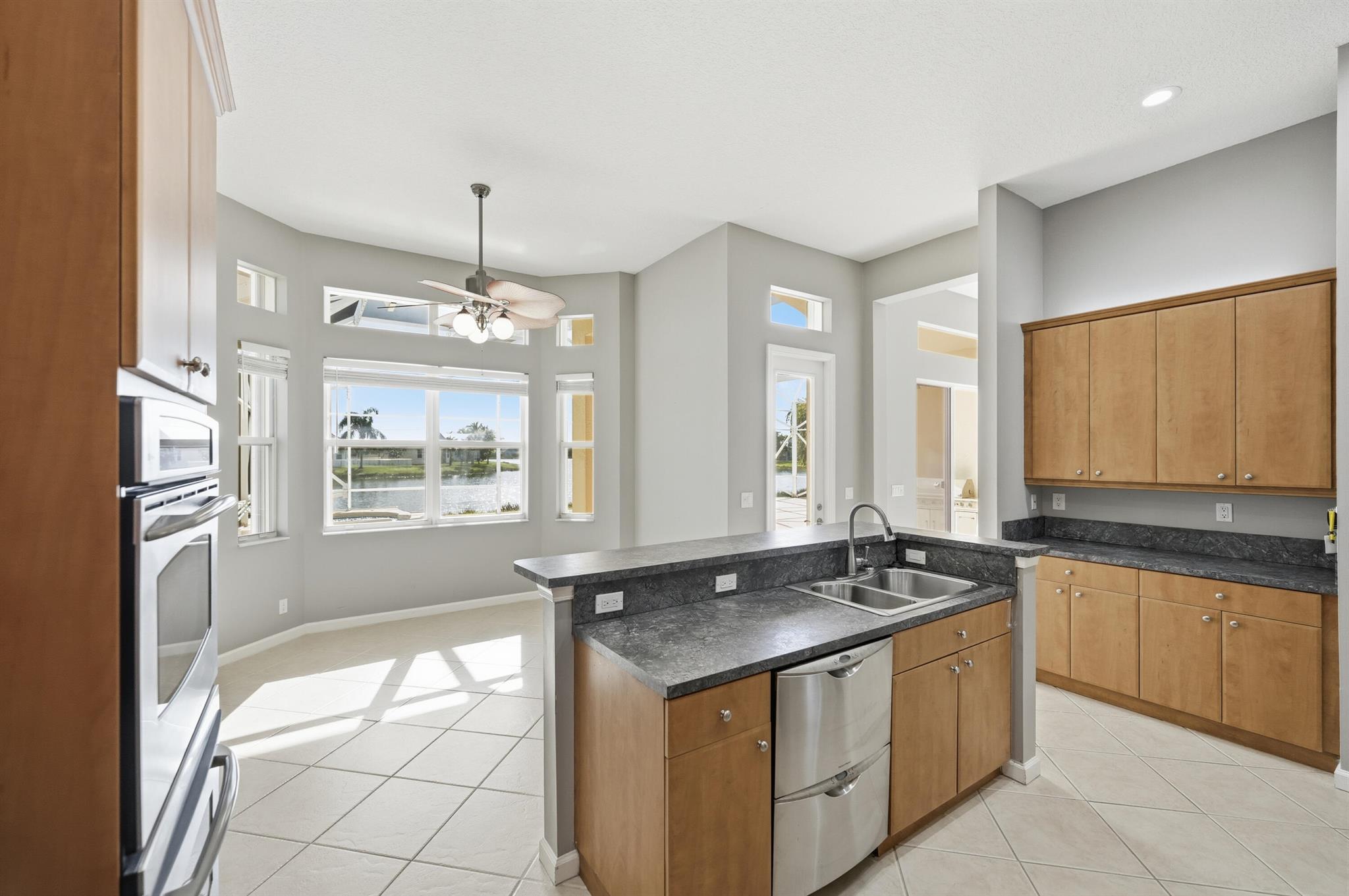 MAGNOLIA LAKES AT ST LUCI - Residential