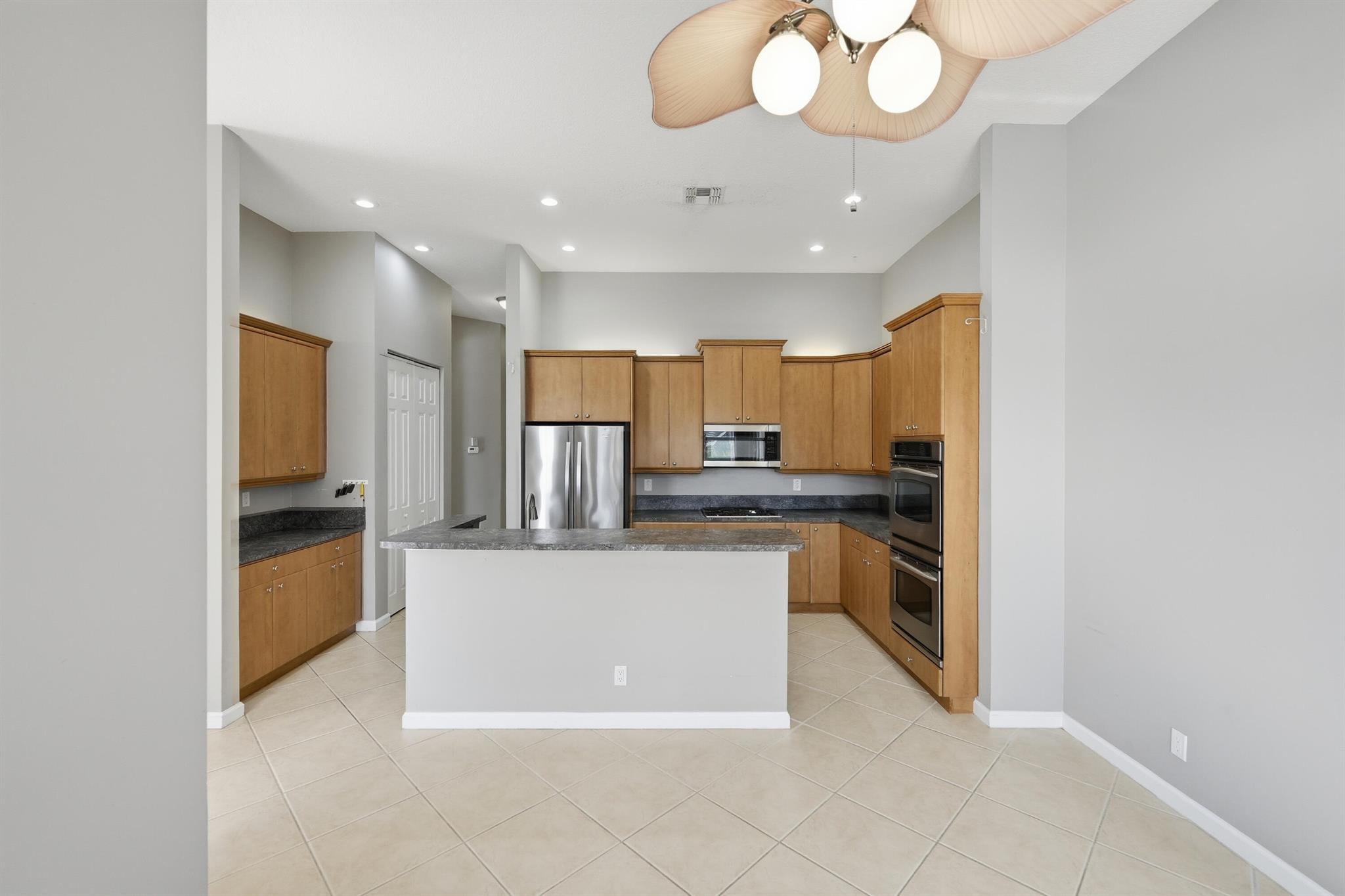 MAGNOLIA LAKES AT ST LUCI - Residential