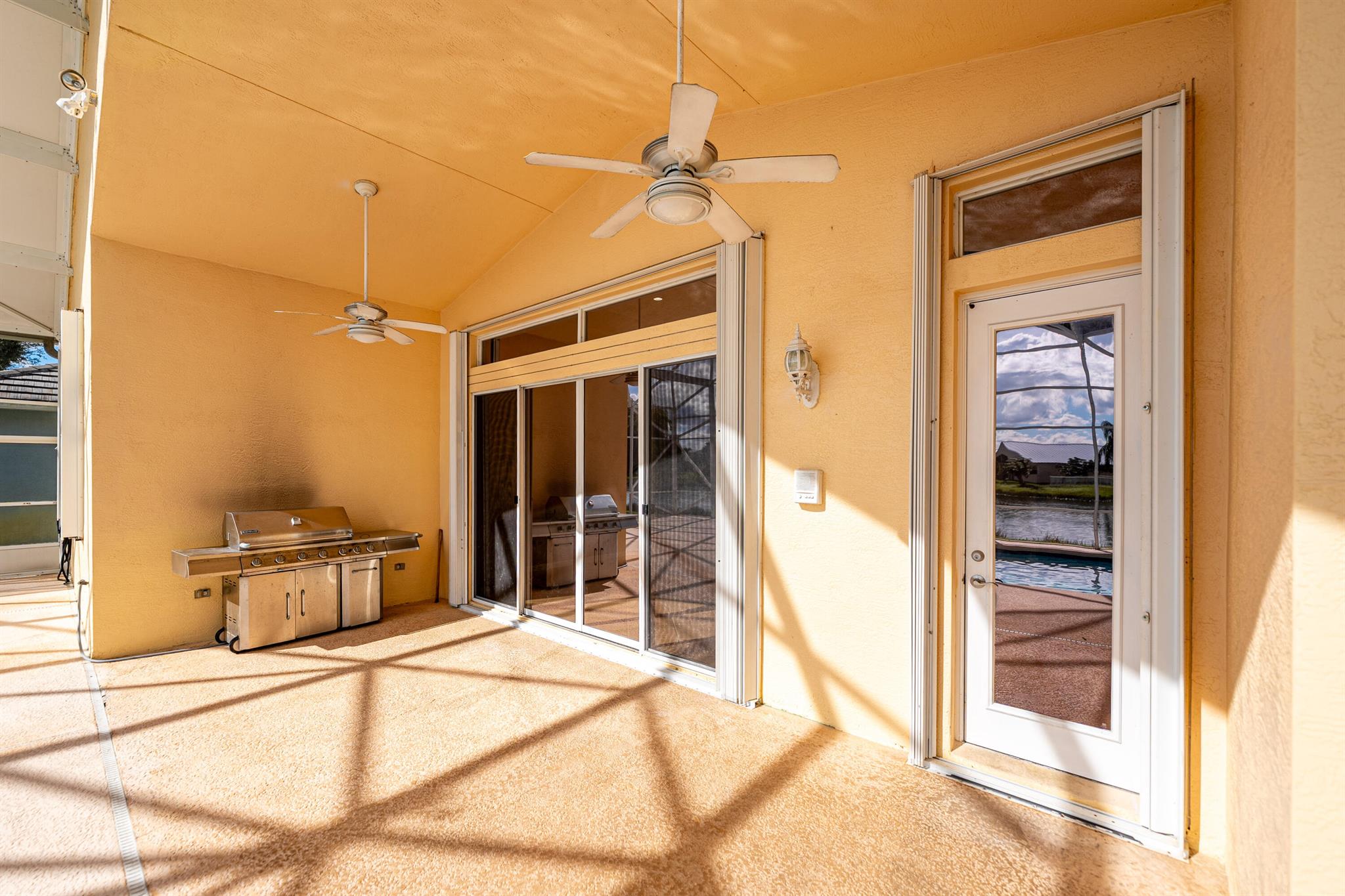 MAGNOLIA LAKES AT ST LUCI - Residential