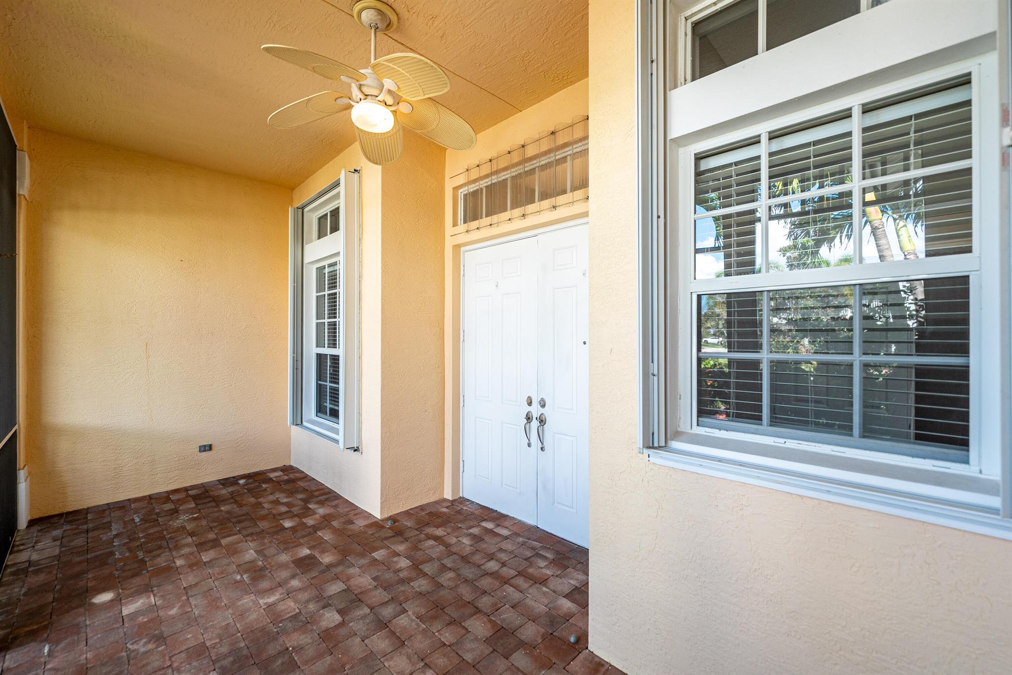 MAGNOLIA LAKES AT ST LUCI - Residential