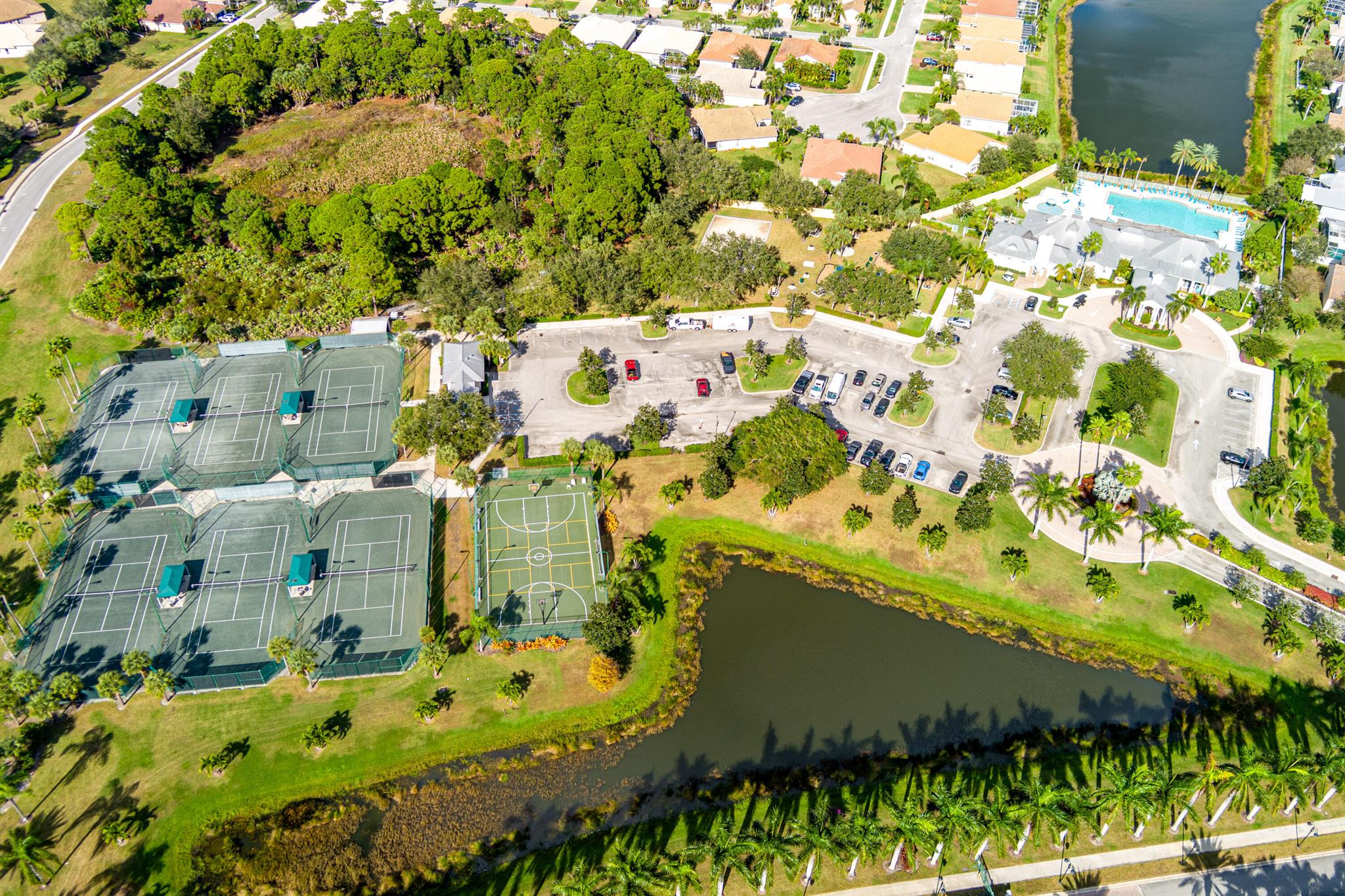 MAGNOLIA LAKES AT ST LUCI - Residential