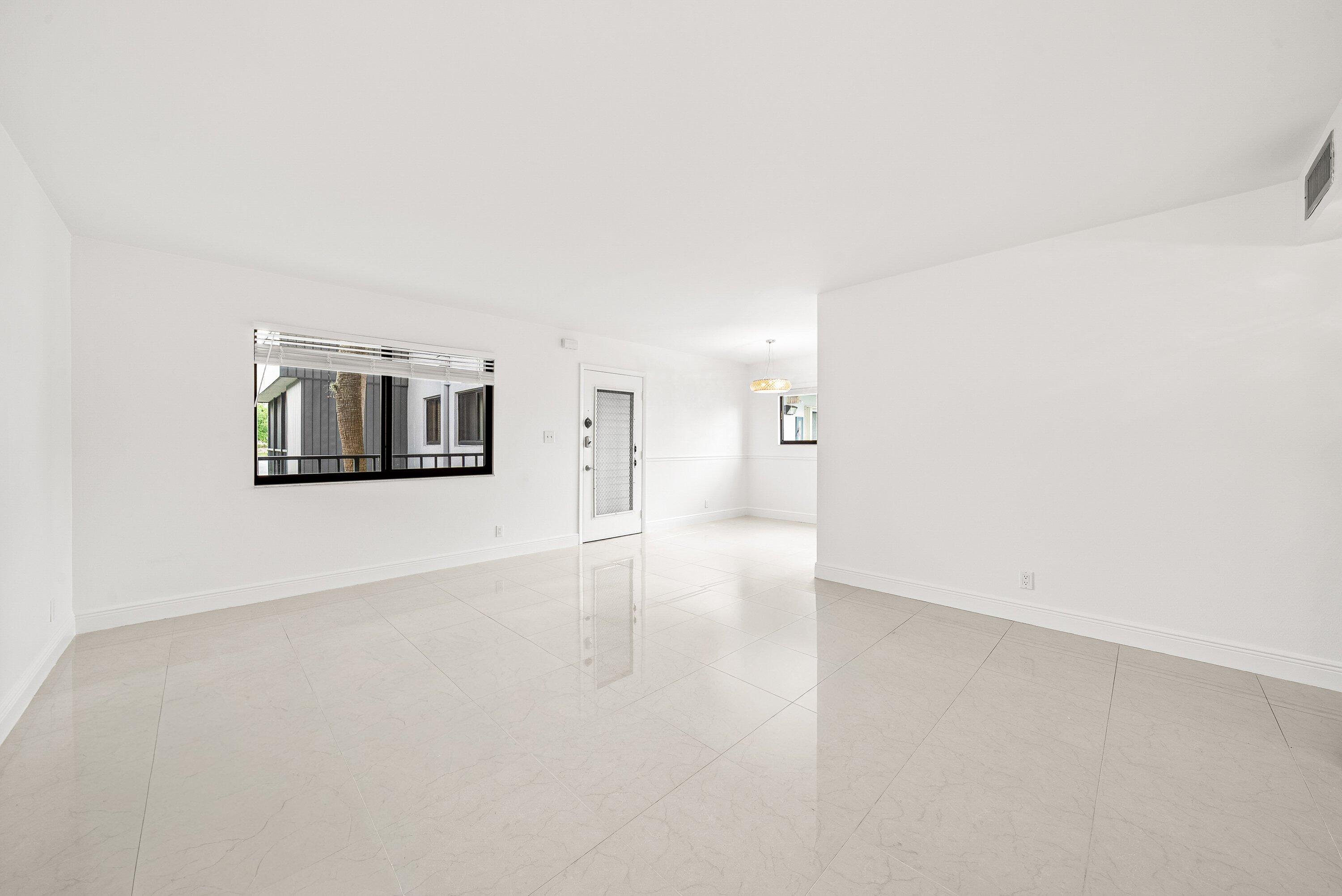 Lakes of Delray - Residential