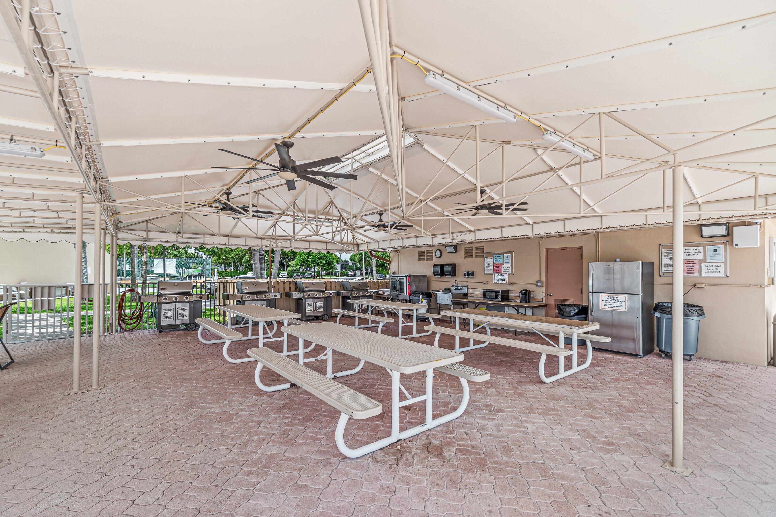 Lakes of Delray - Residential