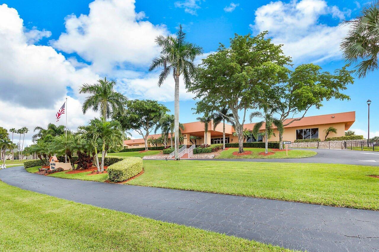 Lakes of Delray - Residential