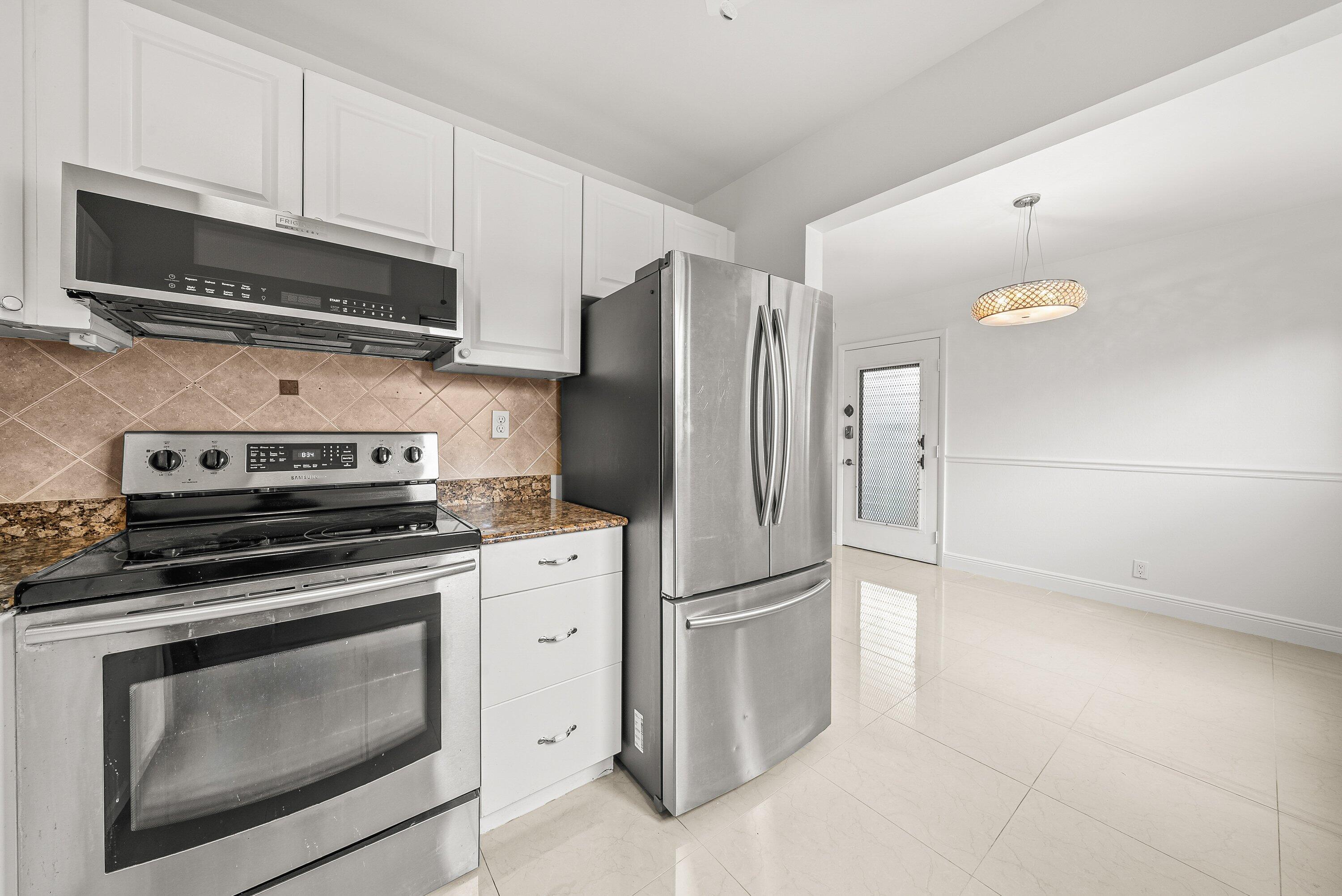 Lakes of Delray - Residential