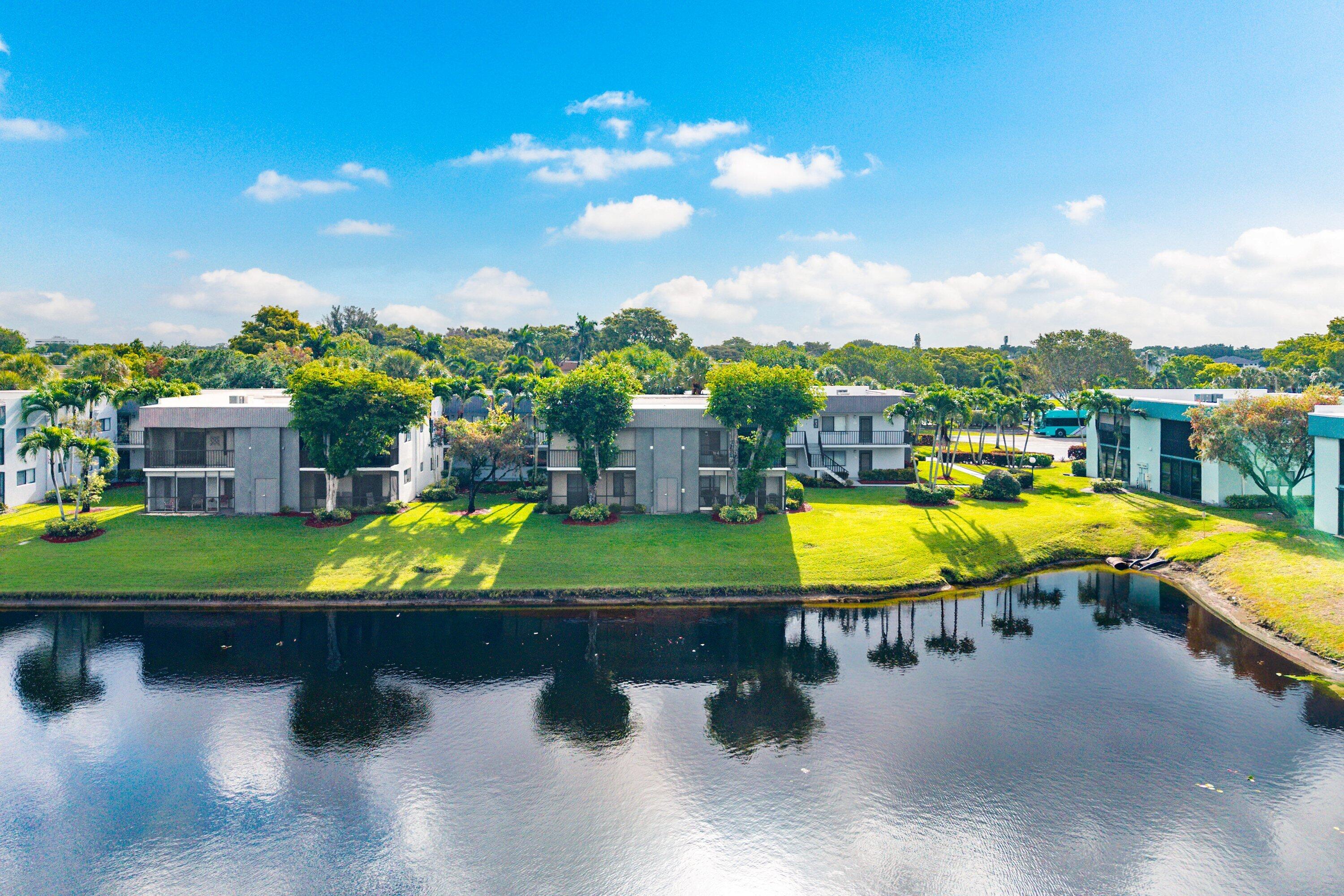 Lakes of Delray - Residential