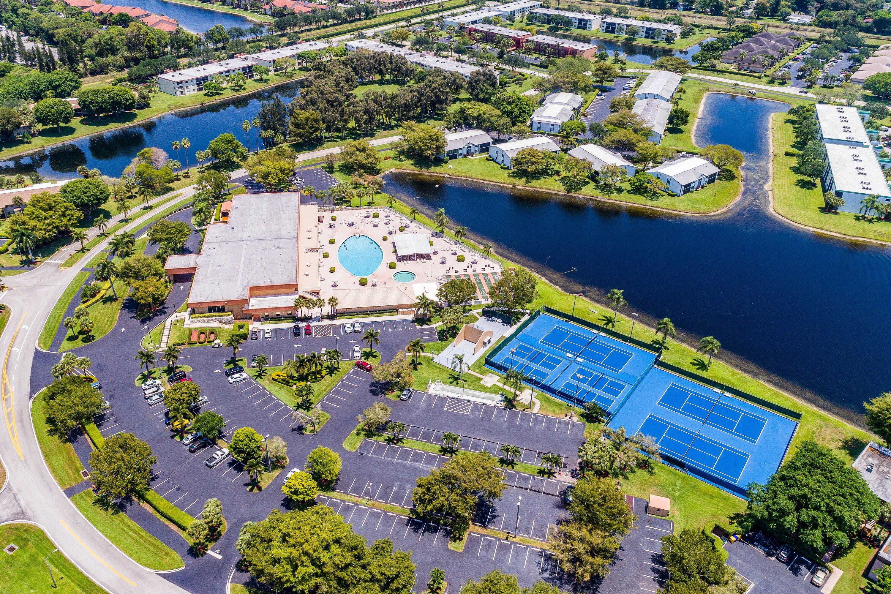 Lakes of Delray - Residential
