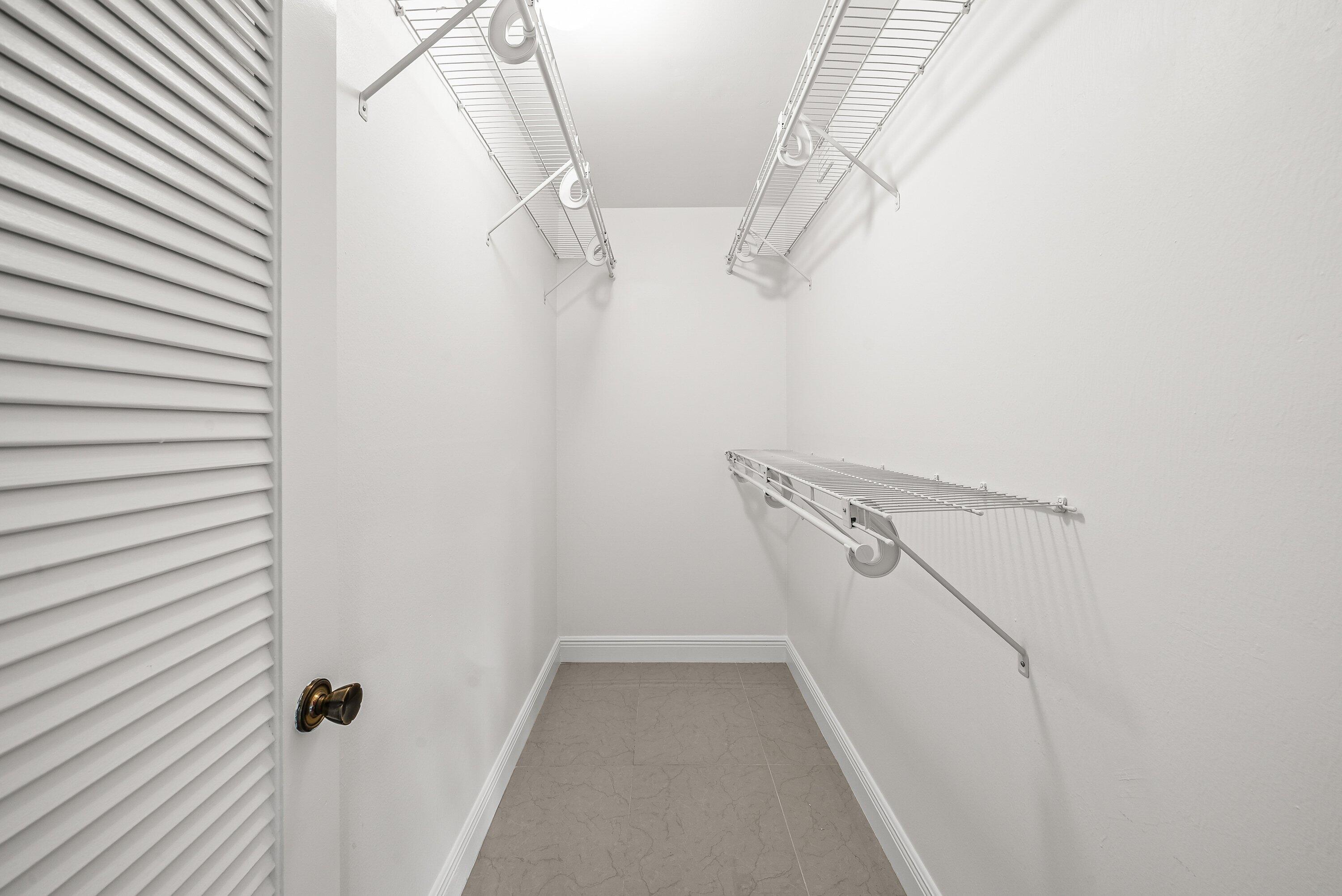 Lakes of Delray - Residential