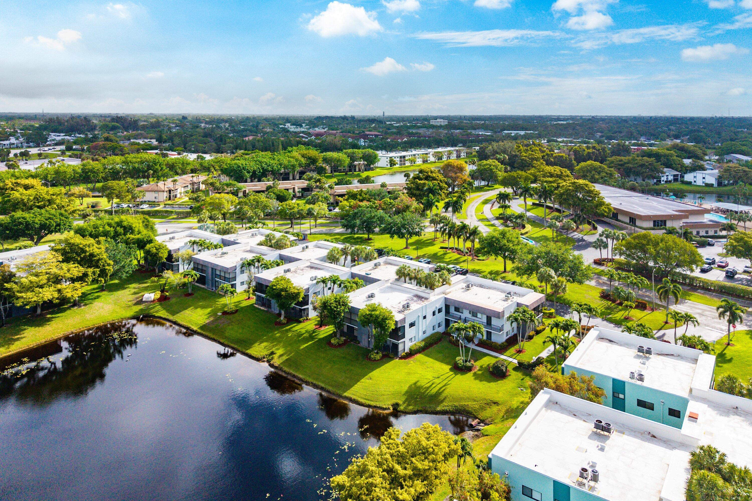 Lakes of Delray - Residential
