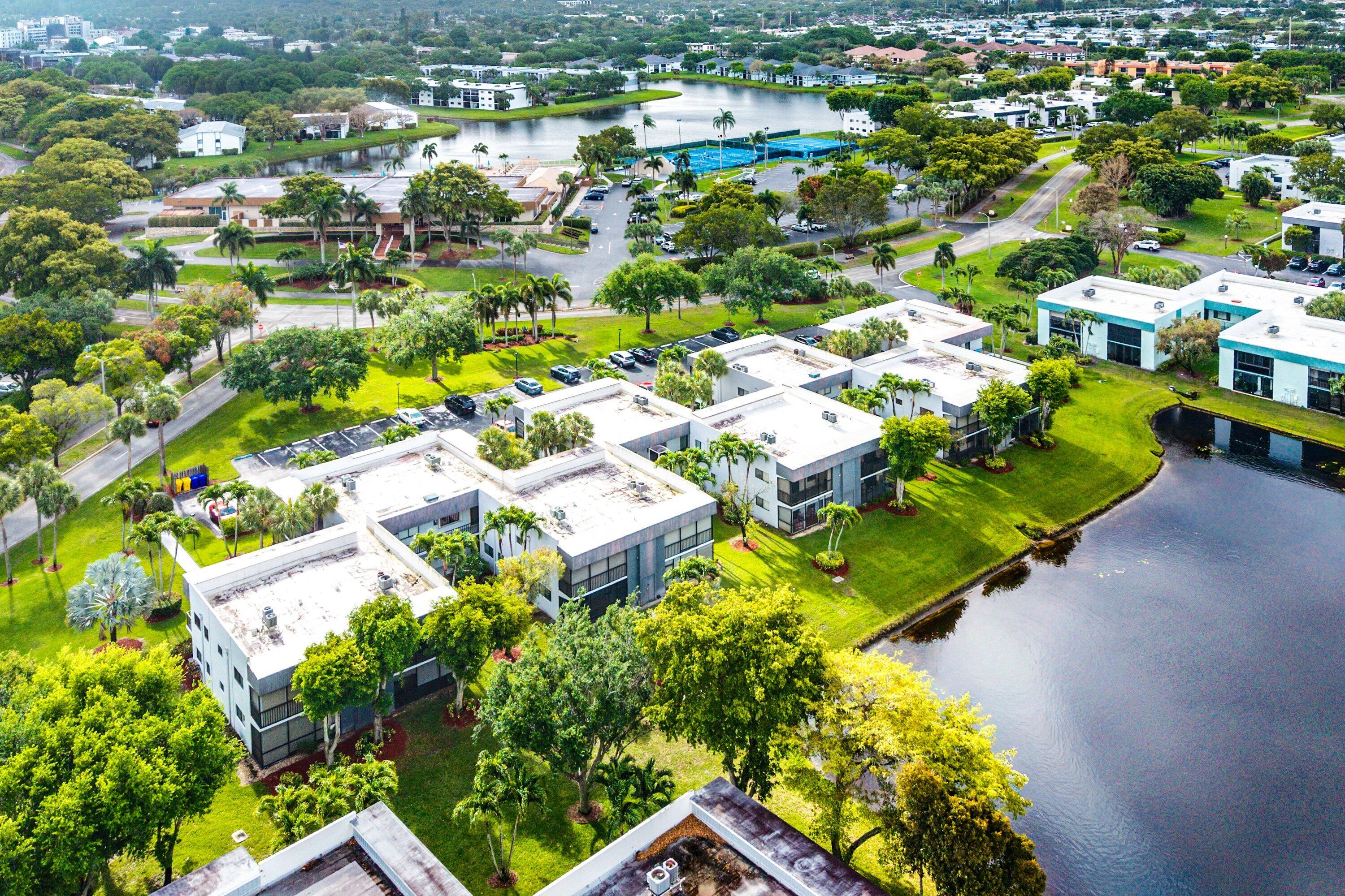 Lakes of Delray - Residential