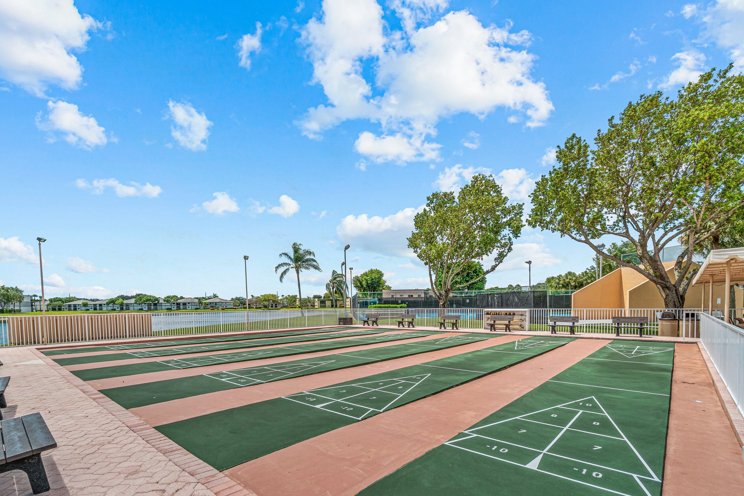 Lakes of Delray - Residential