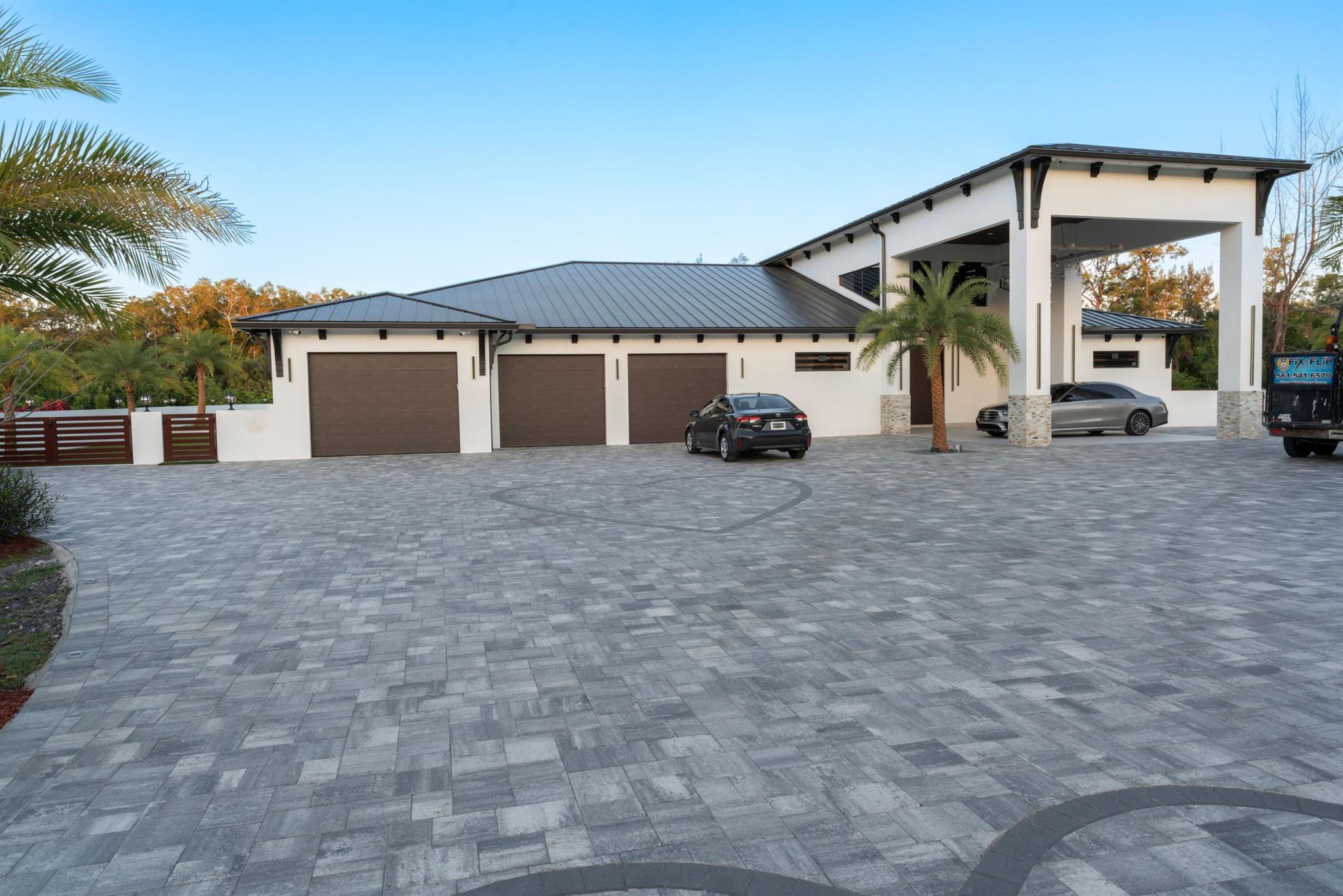 2810 F Road