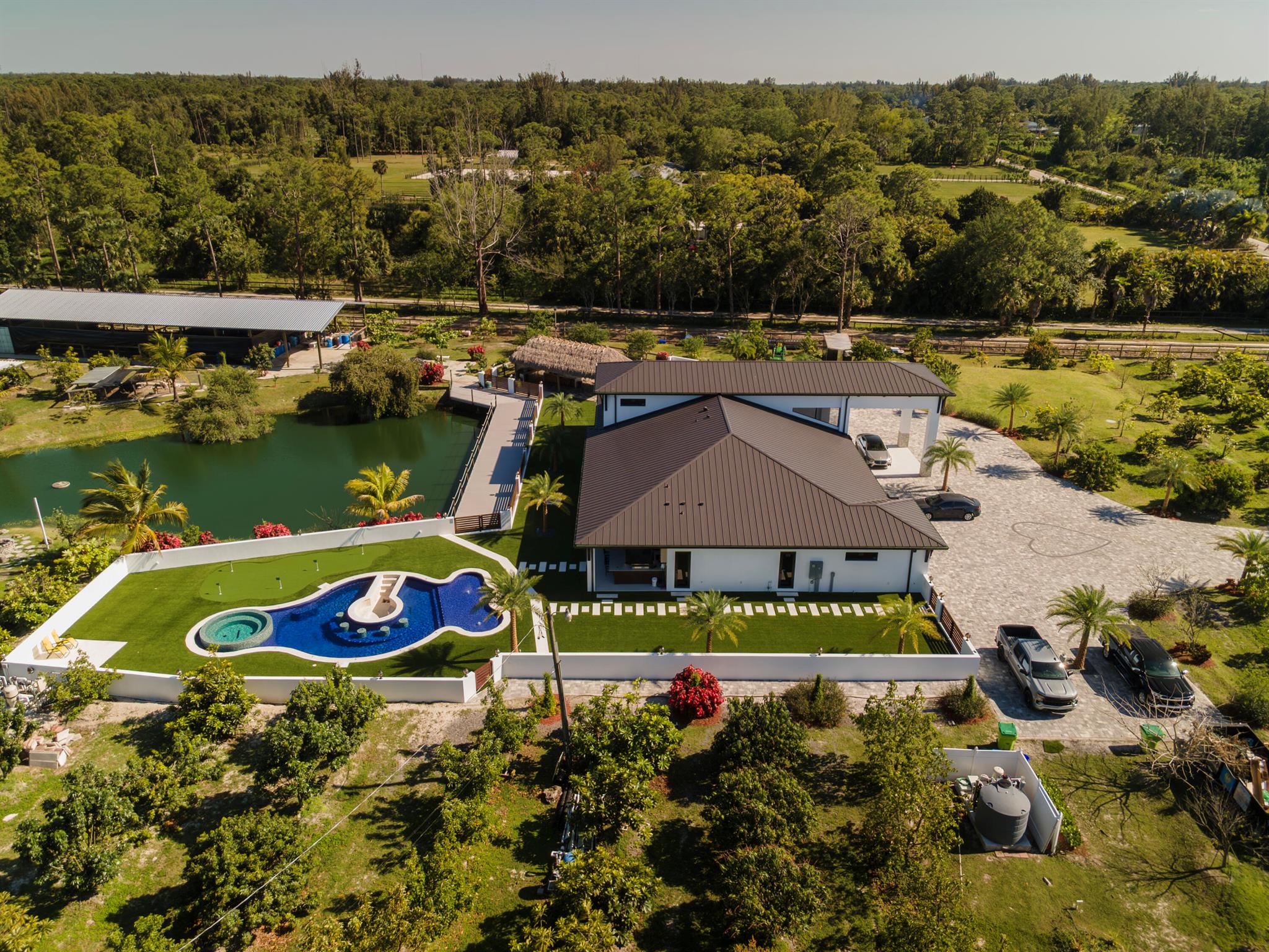 2810 F Road