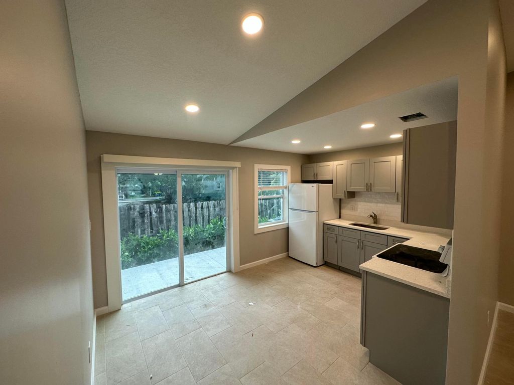 Photo of 3156 SE Garden Street #3156, Stuart, FL 34997 (MLS # R11032660)