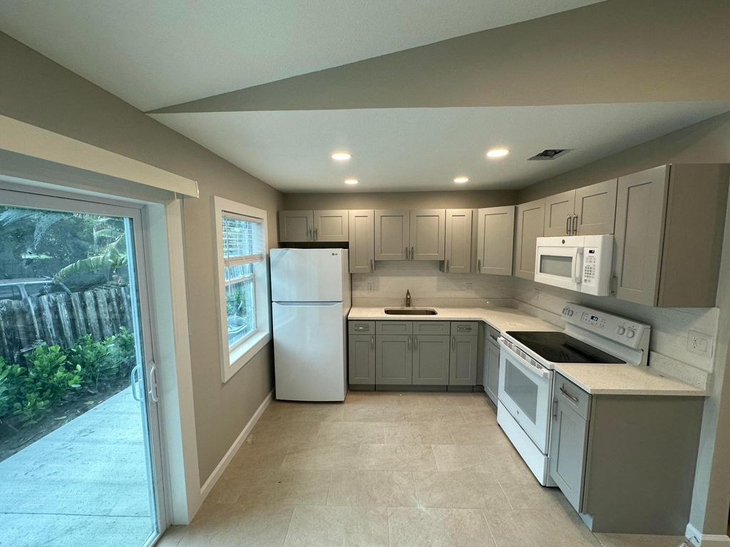 Photo of 3156 SE Garden Street #3156, Stuart, FL 34997 (MLS # R11032660)