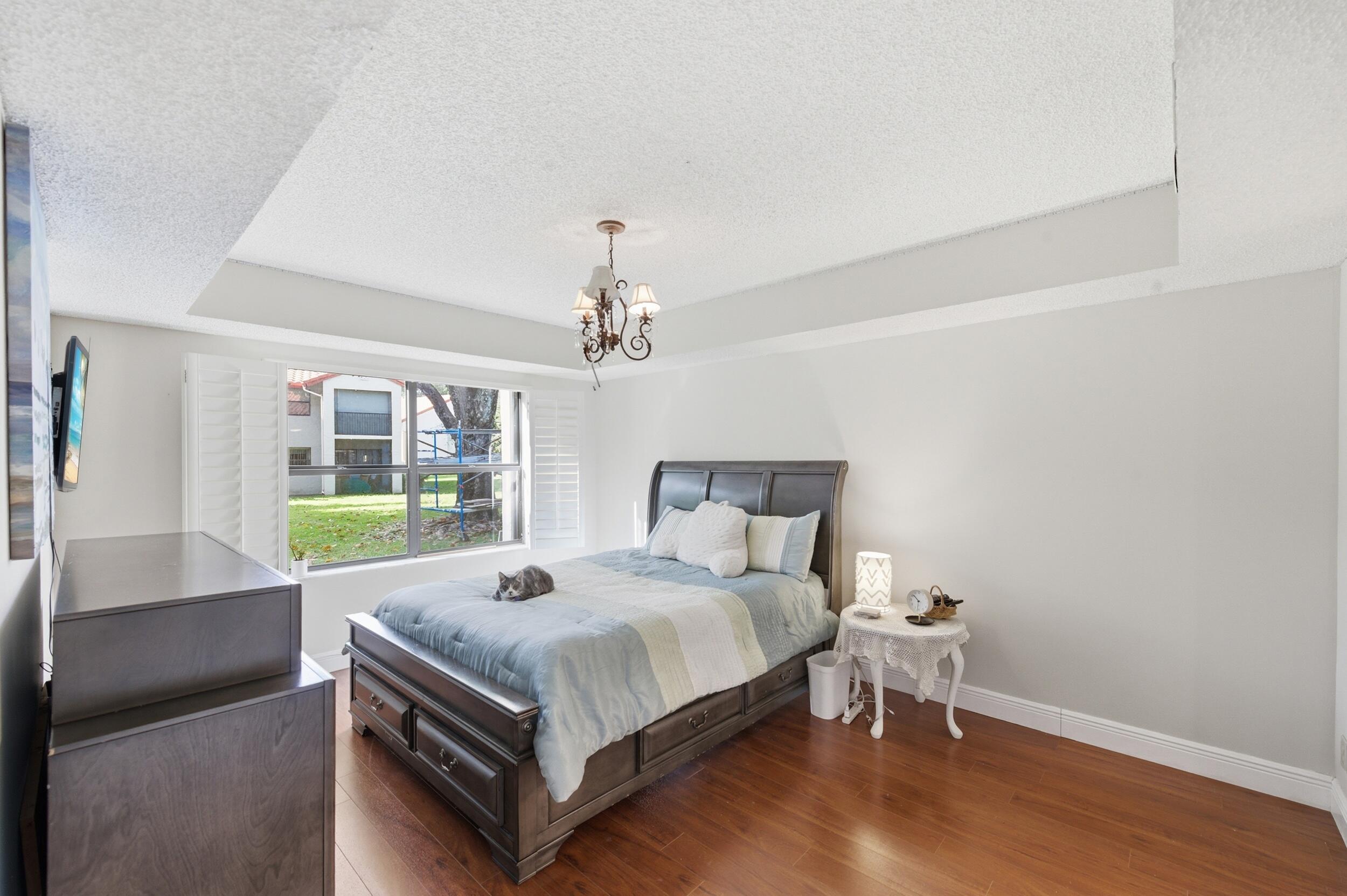 EMBASSY SQUARE CONDO - Residential